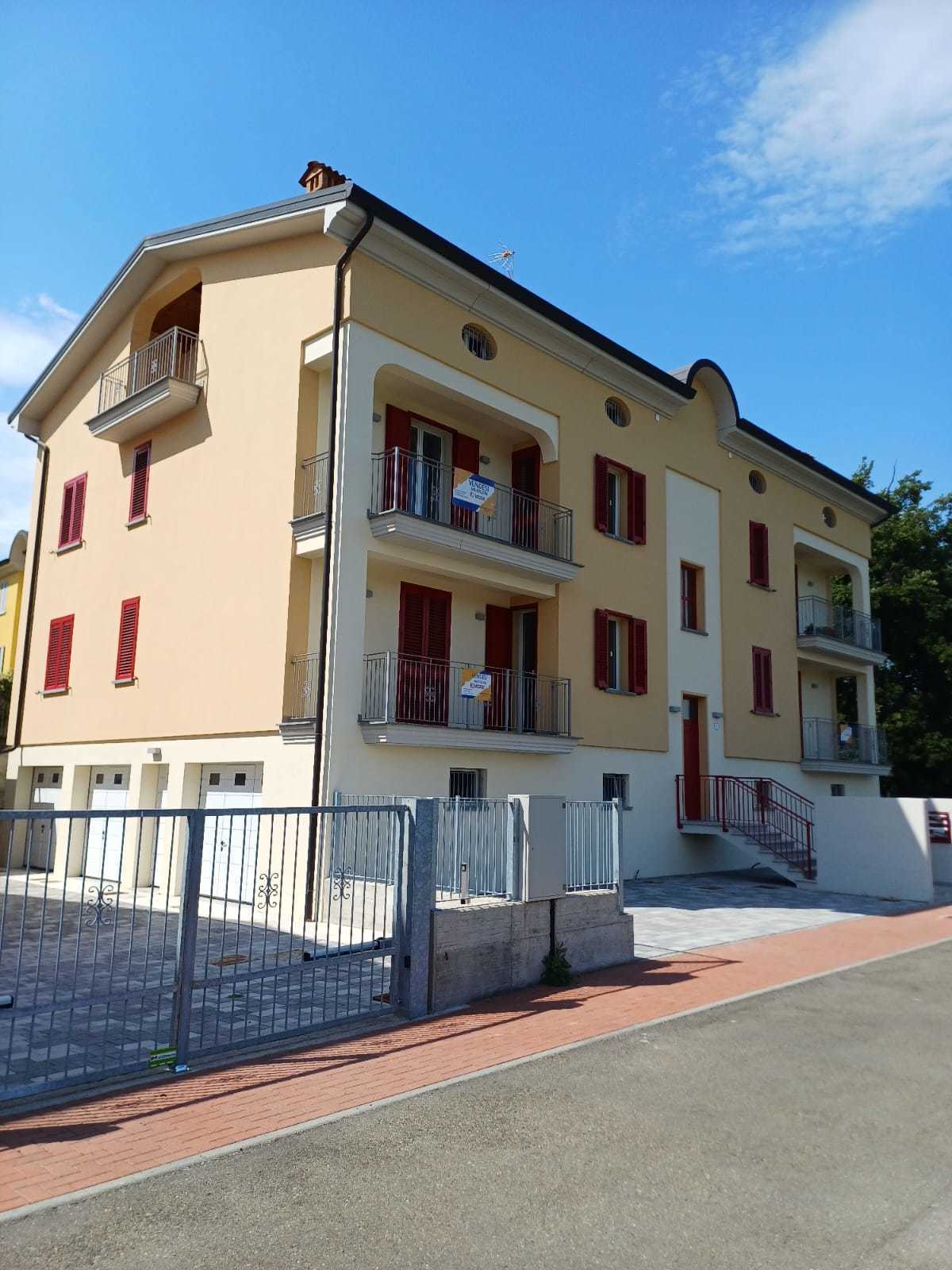 Immagine 1 di Trilocale in vendita  a Medesano