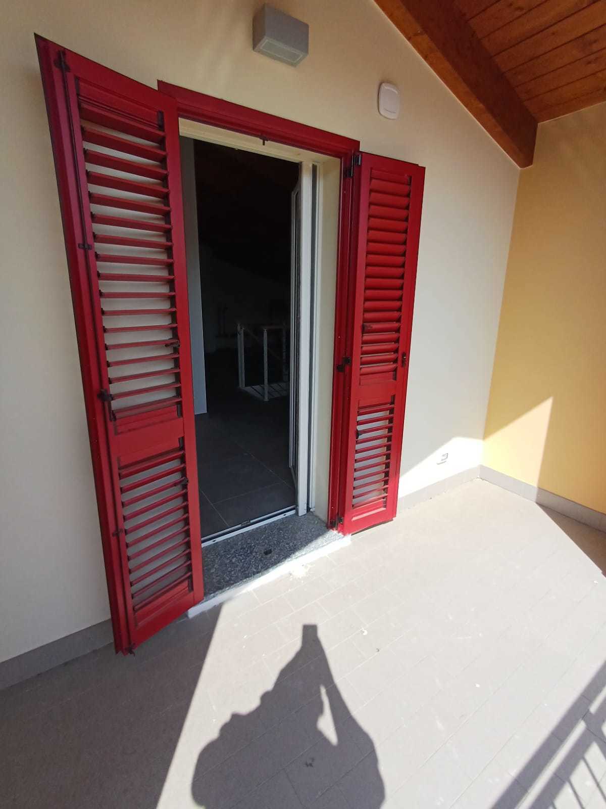 Immagine 40 di Trilocale in vendita  a Medesano