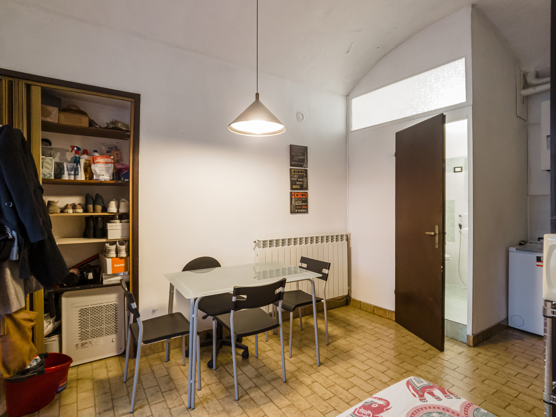 Immagine 6 di Bilocale in vendita  in Via Bertola a Torino