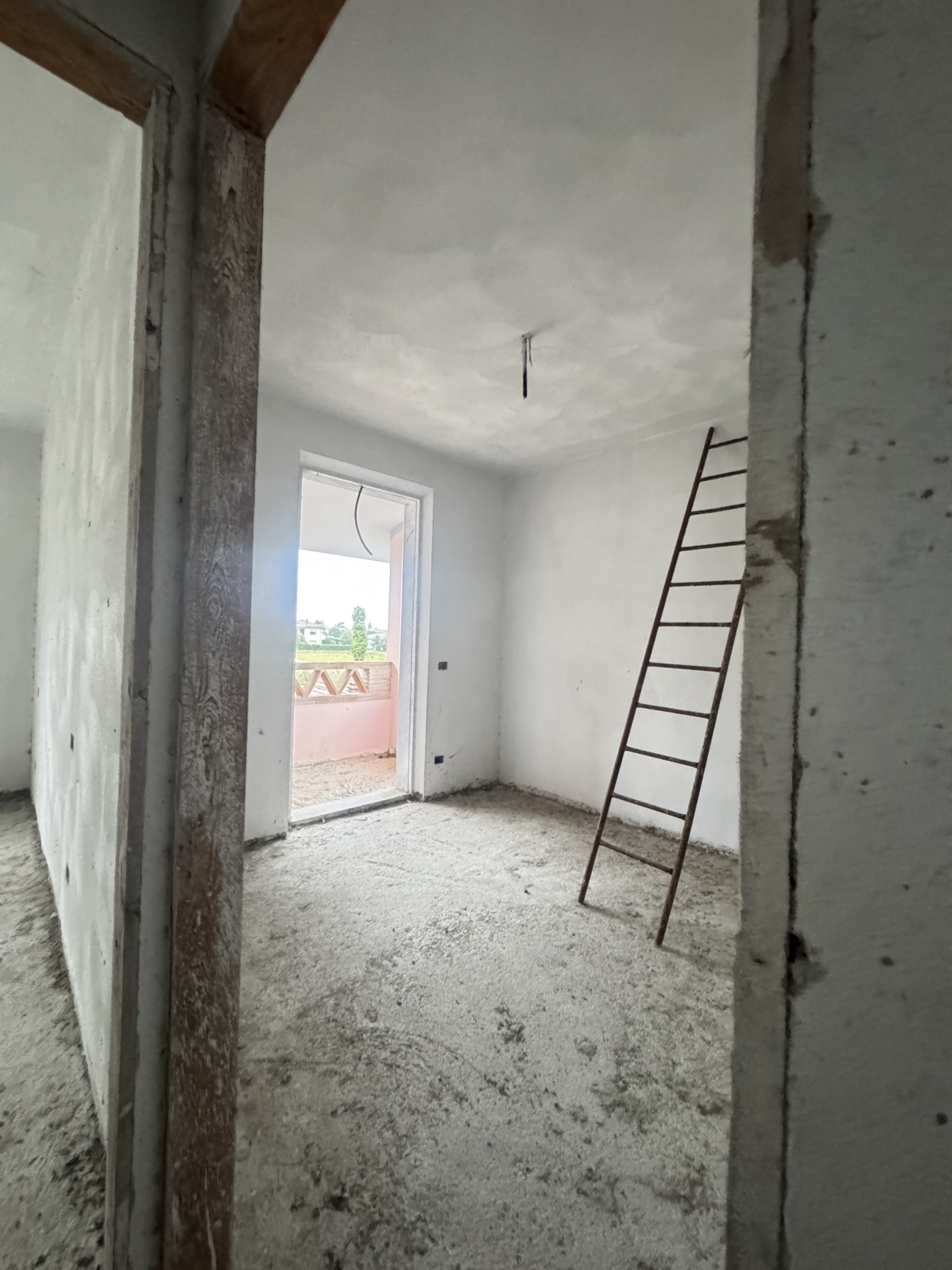 Immagine 20 di Porzione di casa in vendita  a Camaiore