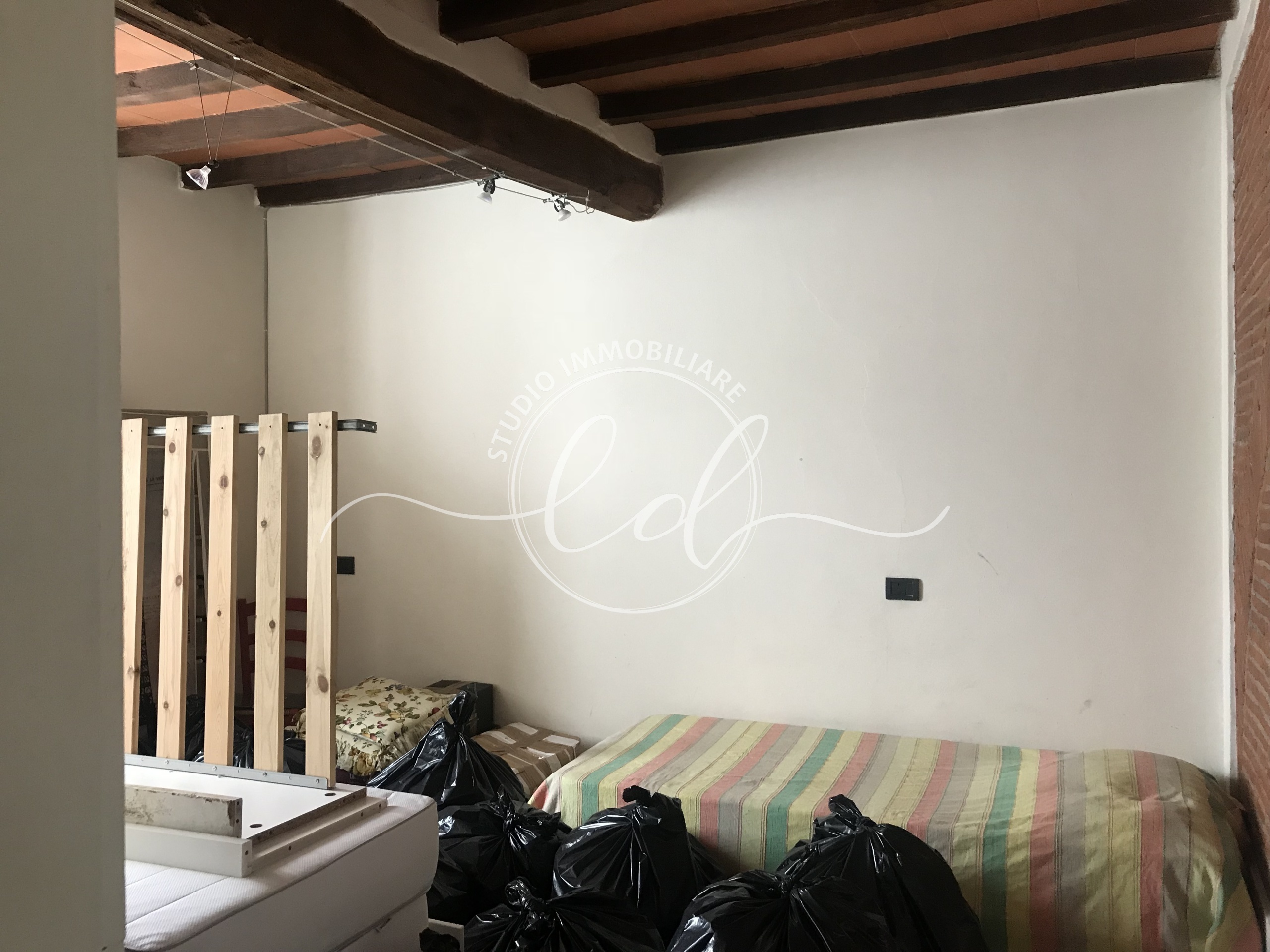 Immagine 24 di Quadrilocale in vendita  a Seravezza