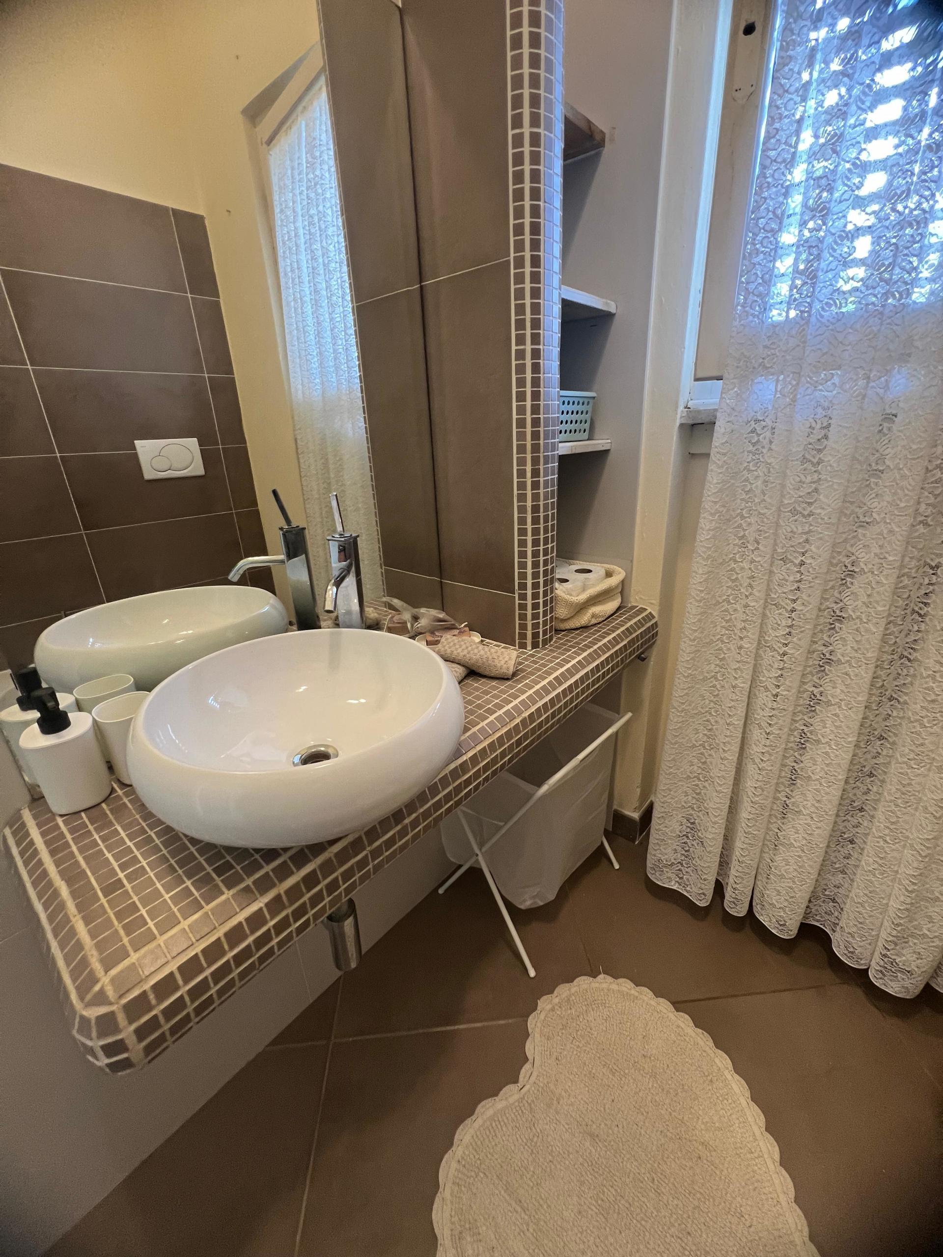 Immagine 16 di Porzione di casa in affitto  a Seravezza