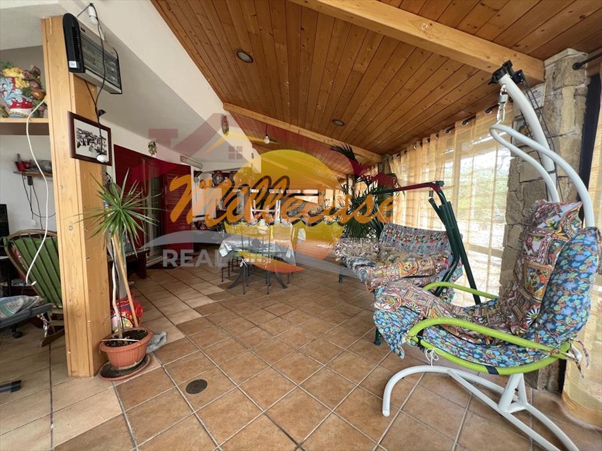 Immagine 9 di Villa in vendita  in Contrada Tenutazza a Siracusa