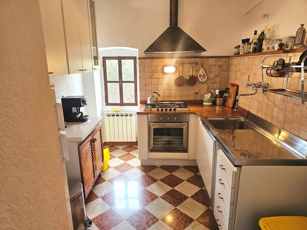 Immagine 11 di Porzione di casa in vendita  in Via Ruvoa 4 a San Bartolomeo Al Mare