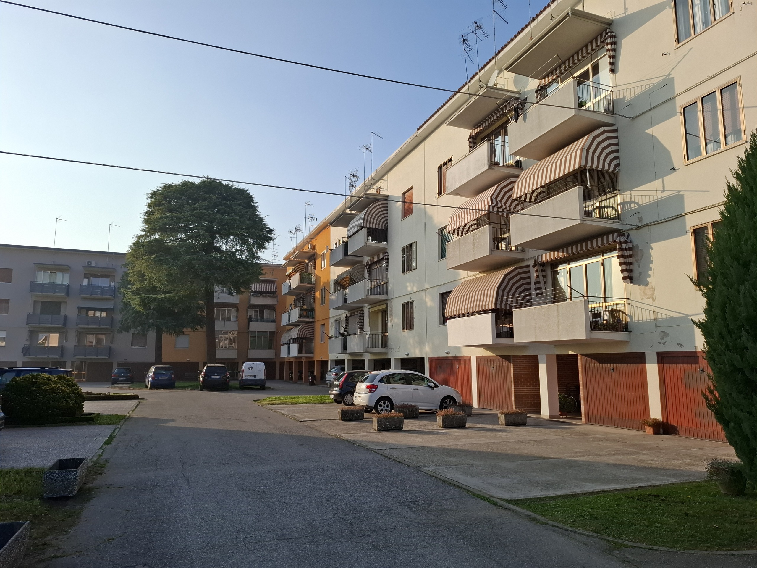Foto annuncio 2