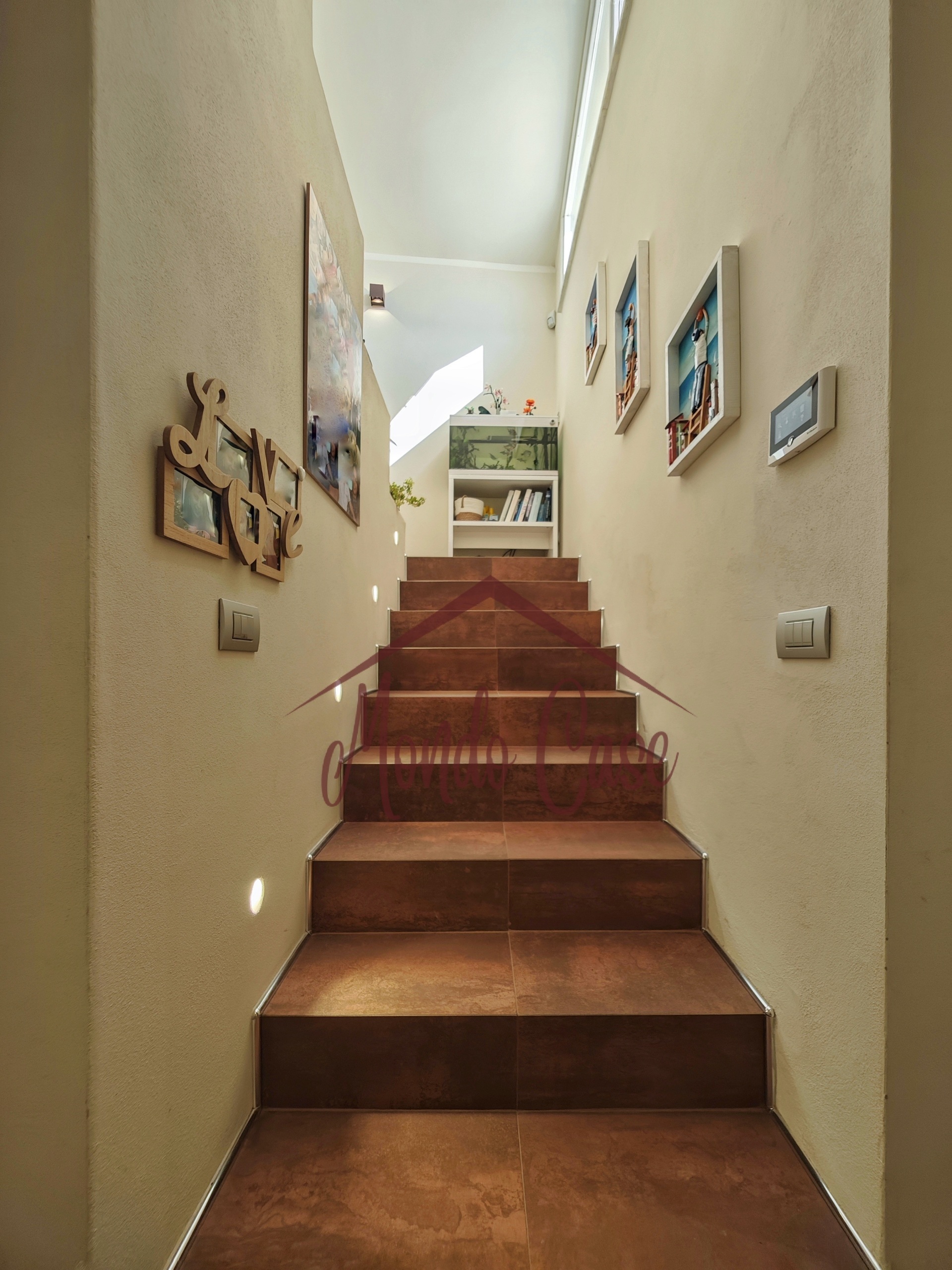 Immagine 64 di Attico in vendita  in Via Bertoloni 2 a Sarzana