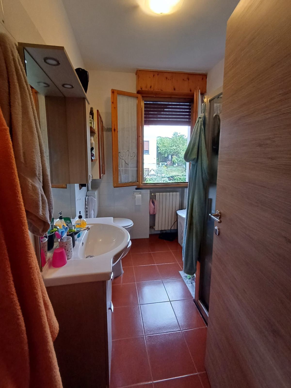 Immagine 17 di Trilocale in vendita  a Traversetolo