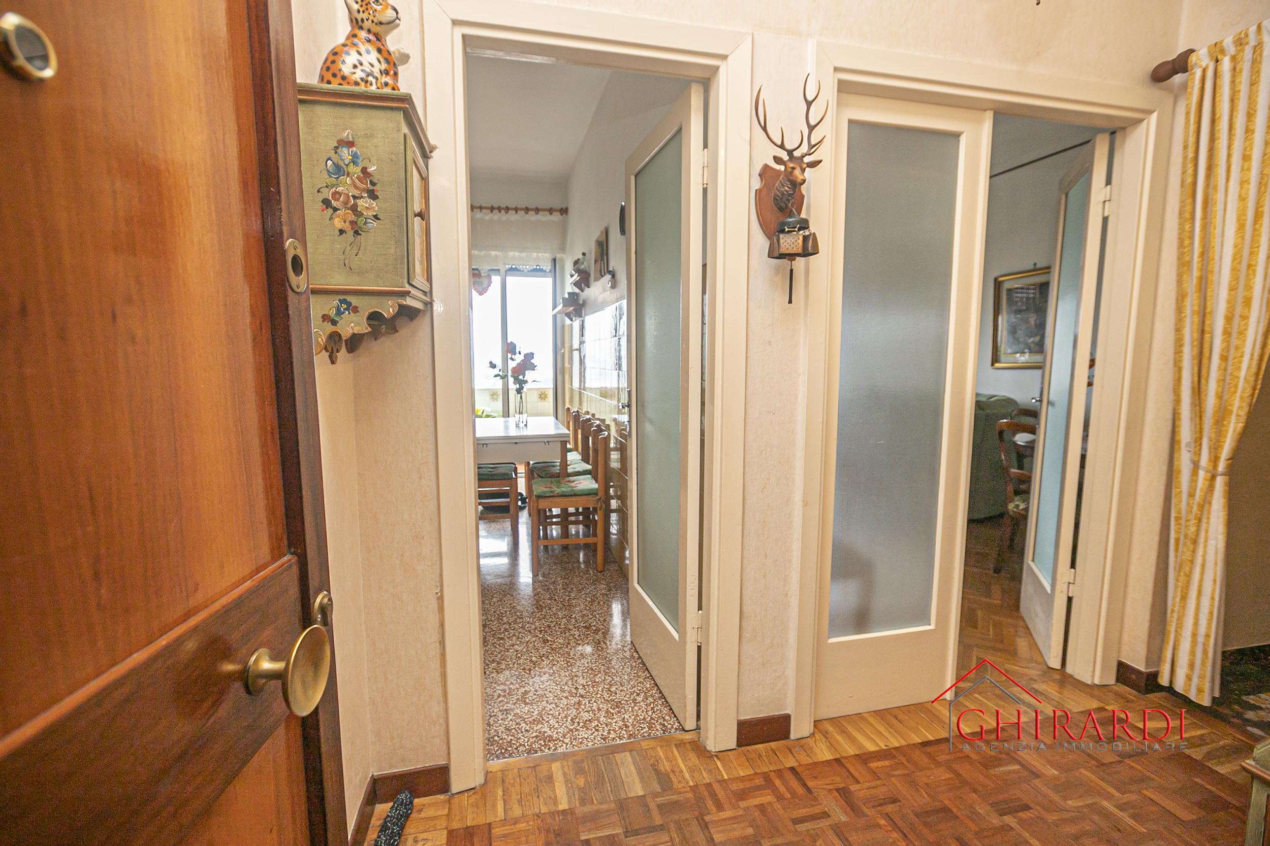 Immagine 2 di Quadrilocale in affitto  in SALITA CAMPASSO SAN NICOLA 56 a Genova