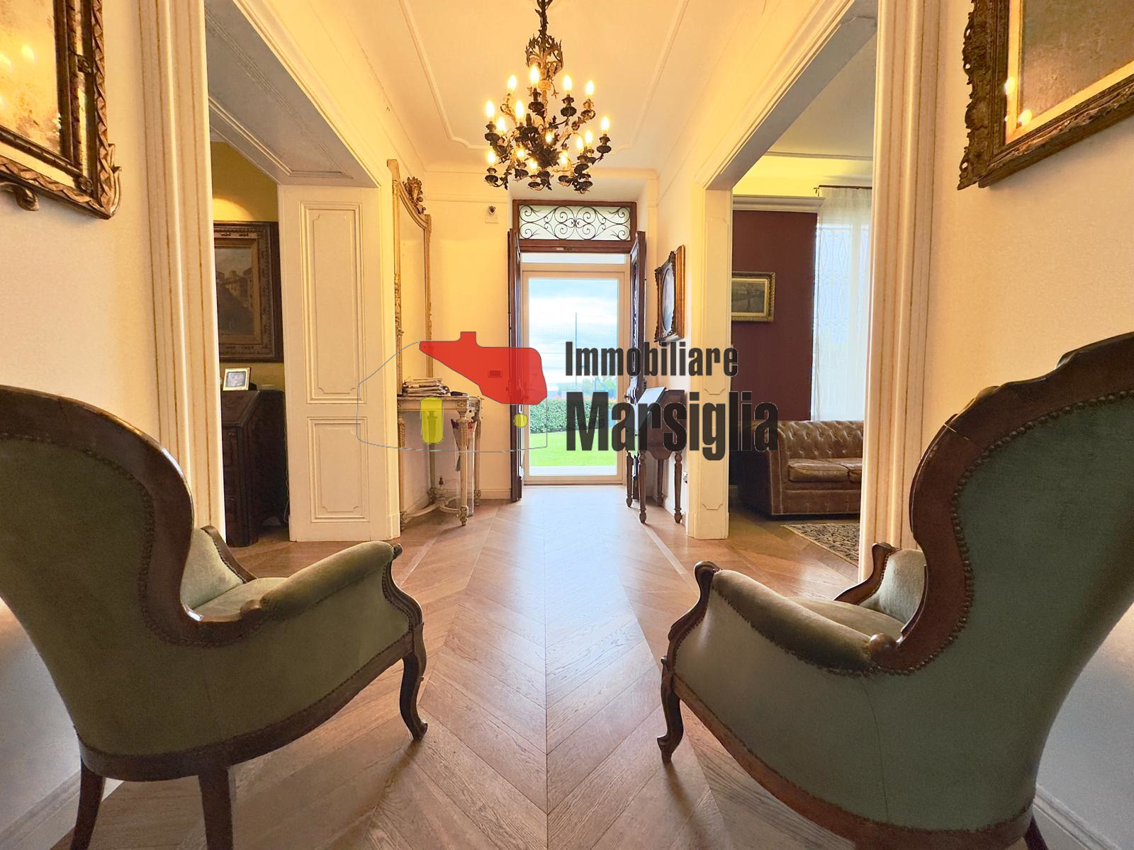 Immagine 22 di Villa in vendita  in Strada Solaro 105 a San Remo