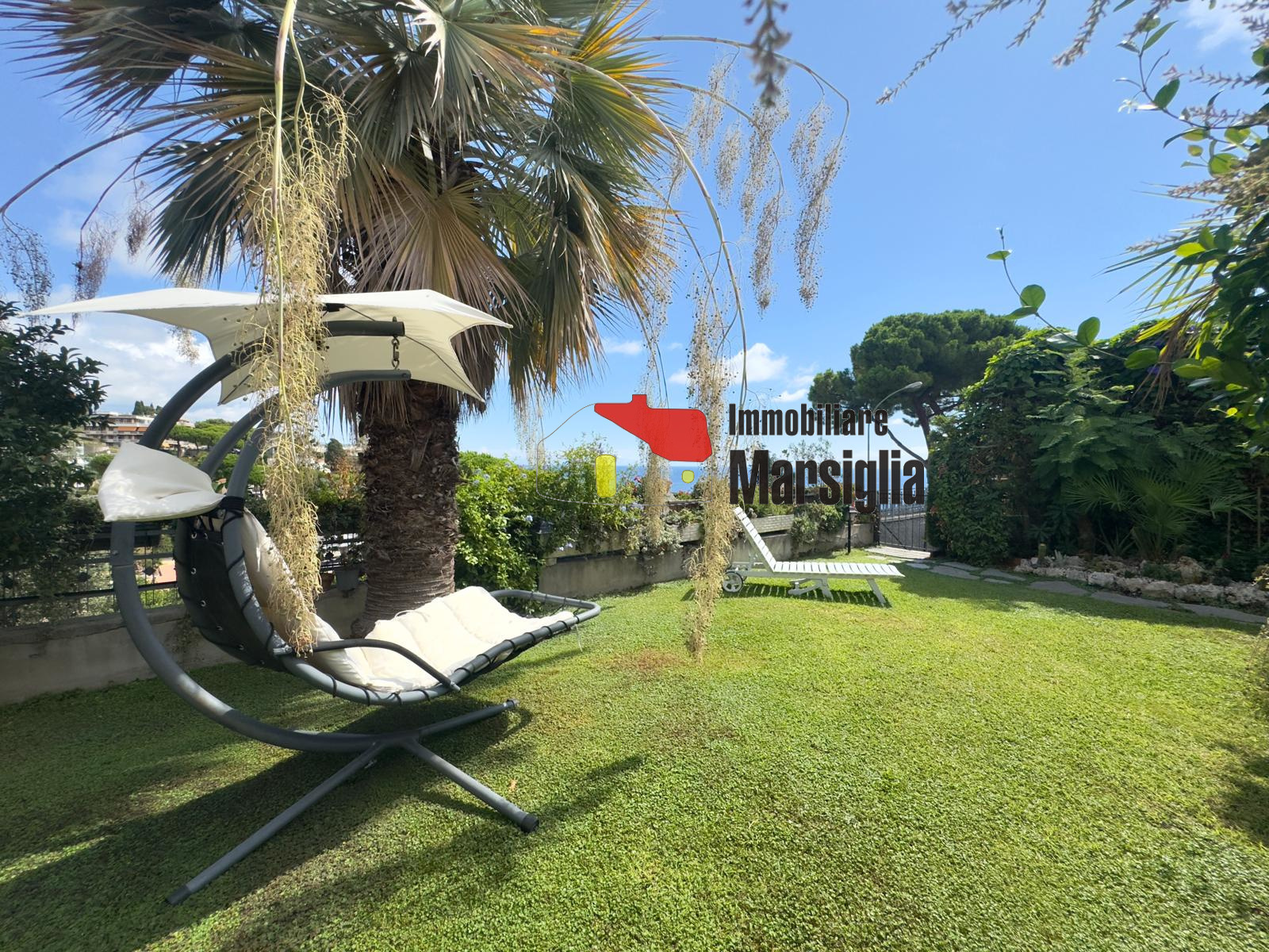 Immagine 6 di Quadrilocale in vendita  in Via Padre Semeria 430 a San Remo