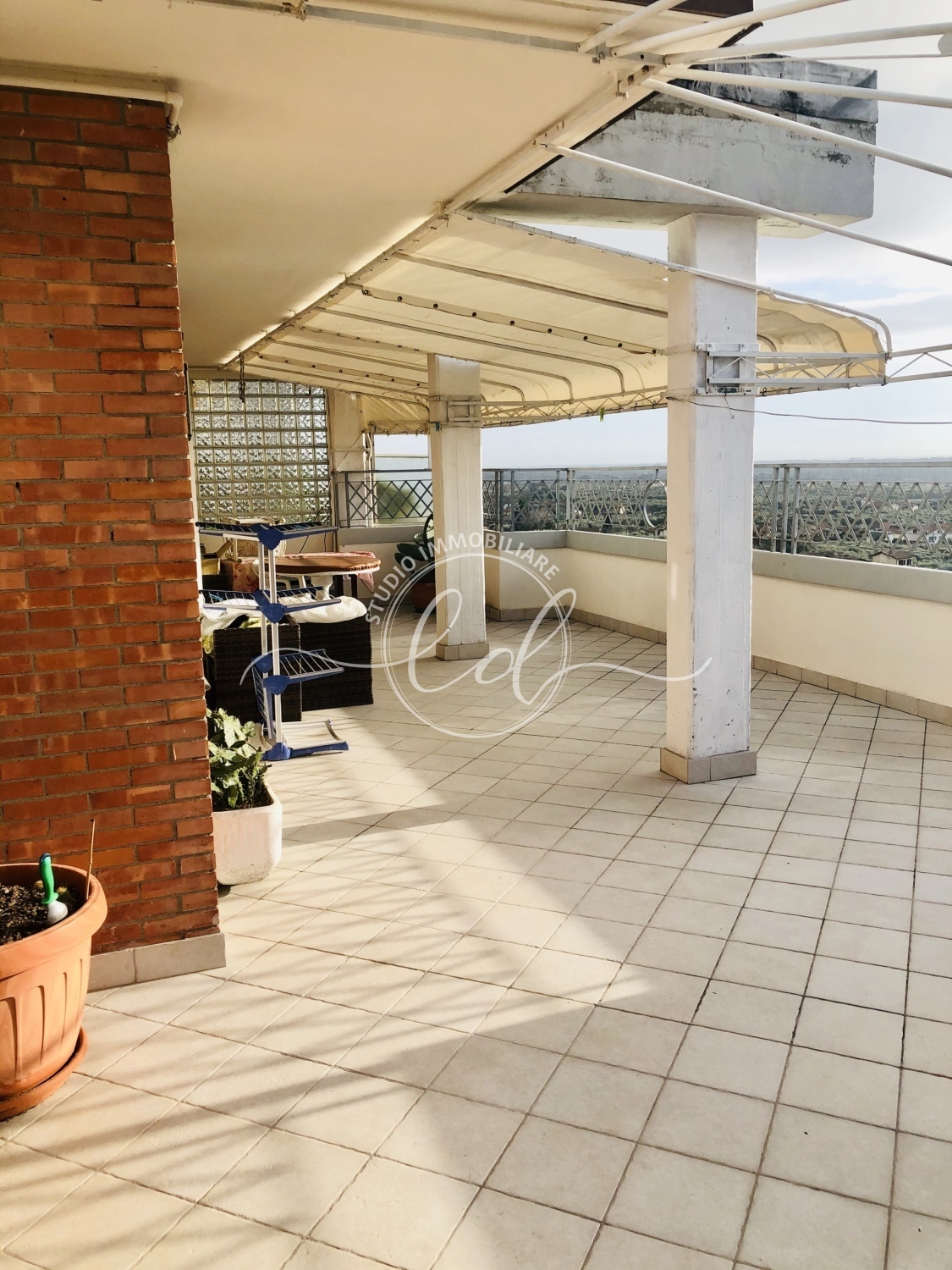 Immagine 1 di Attico in vendita  a Seravezza