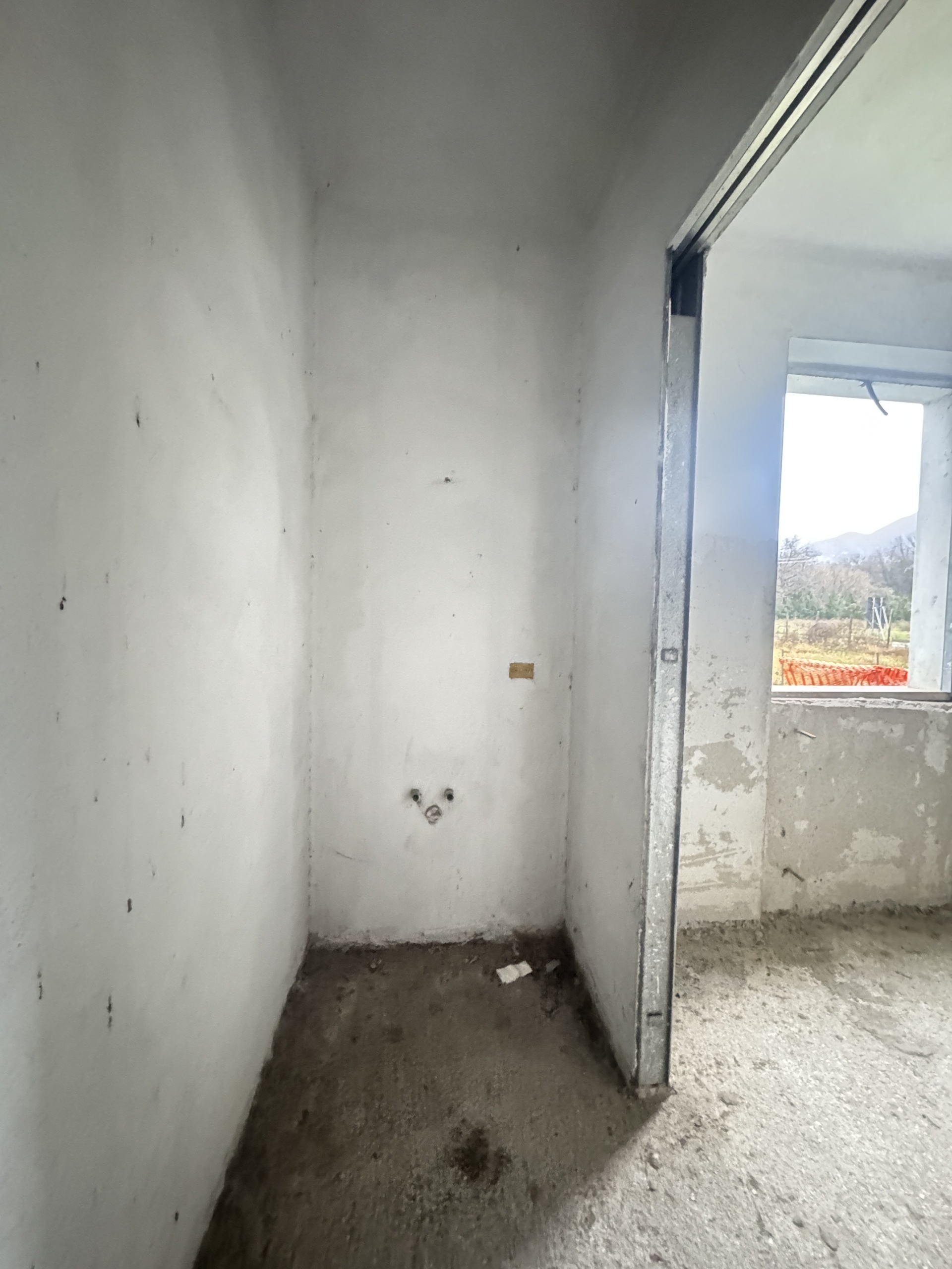 Immagine 9 di Porzione di casa in vendita  a Camaiore