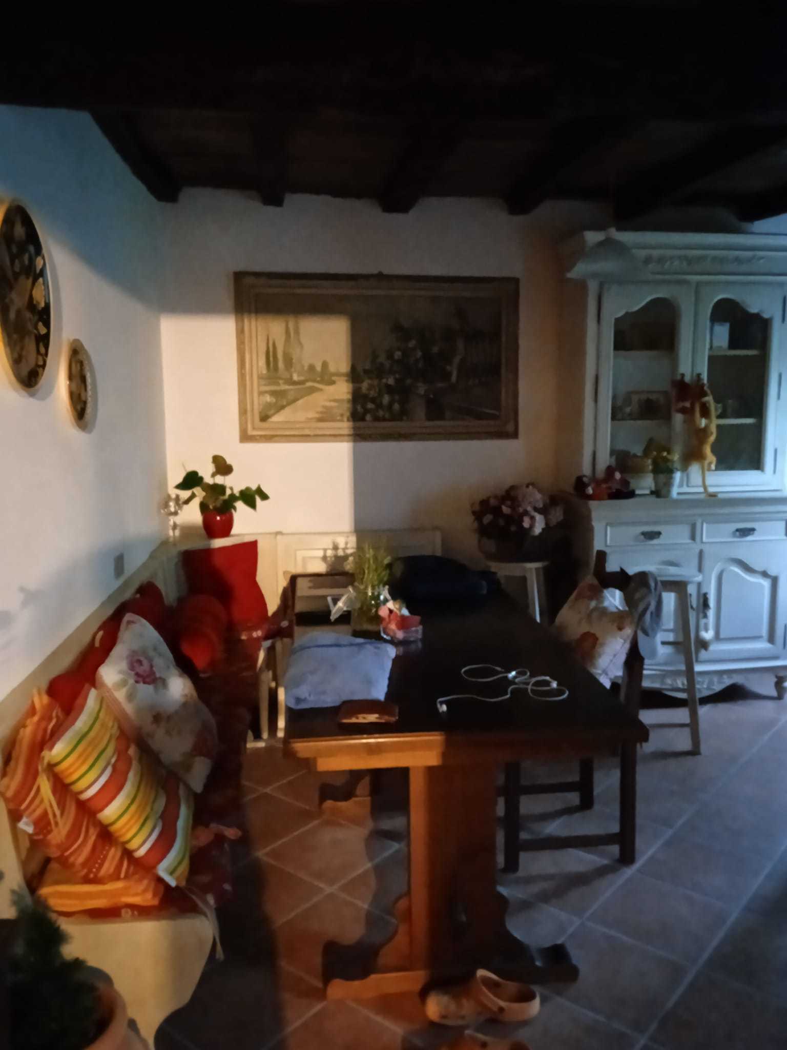 Immagine 61 di Porzione di casa in vendita  a Seravezza