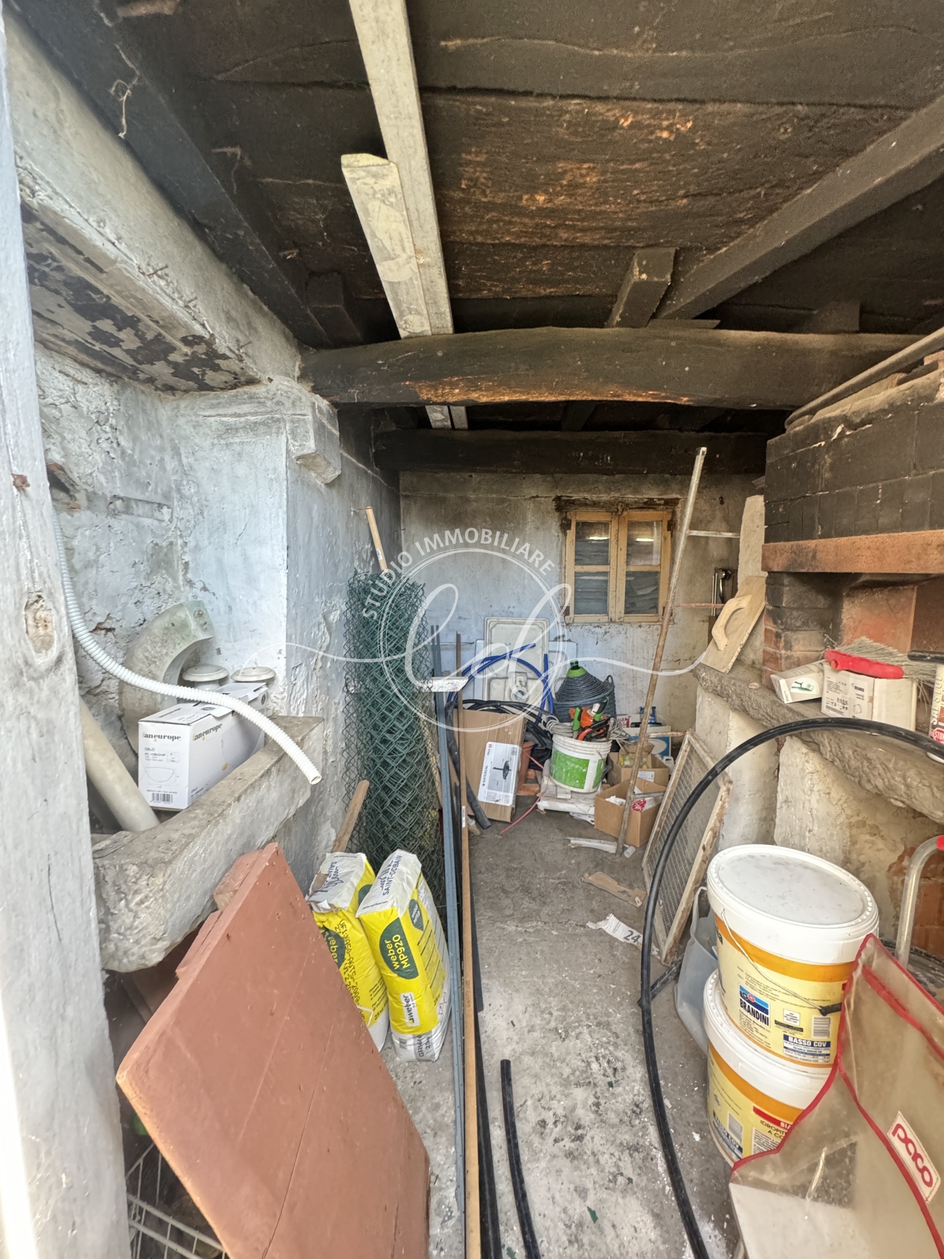 Immagine 4 di Porzione di casa in vendita  a Pietrasanta