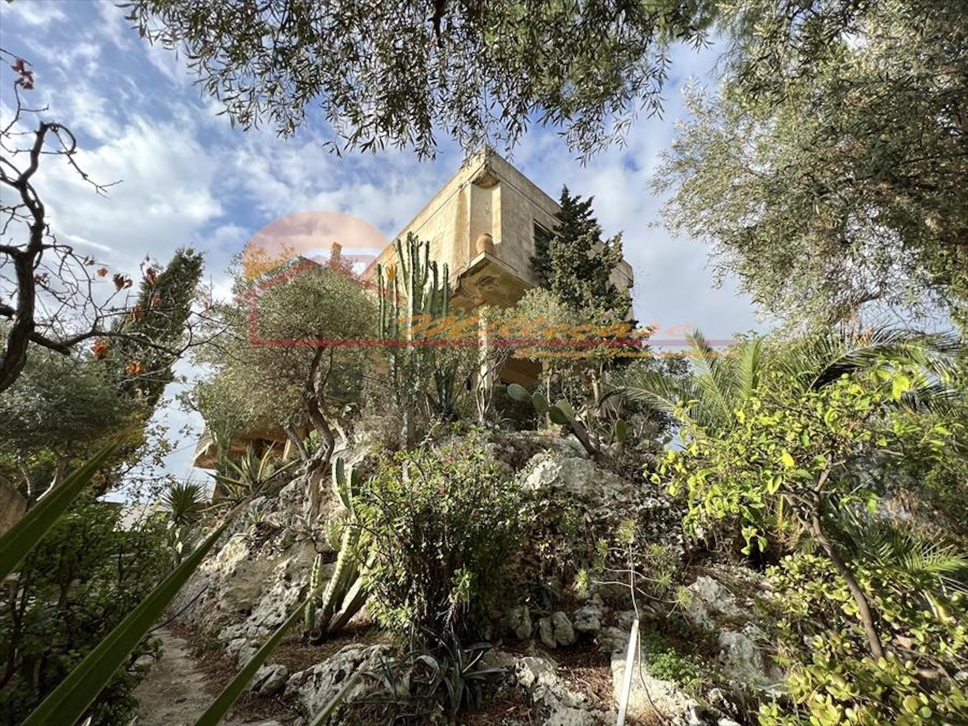 Immagine 1 di Casa indipendente in vendita  in Via Siracusa a Siracusa