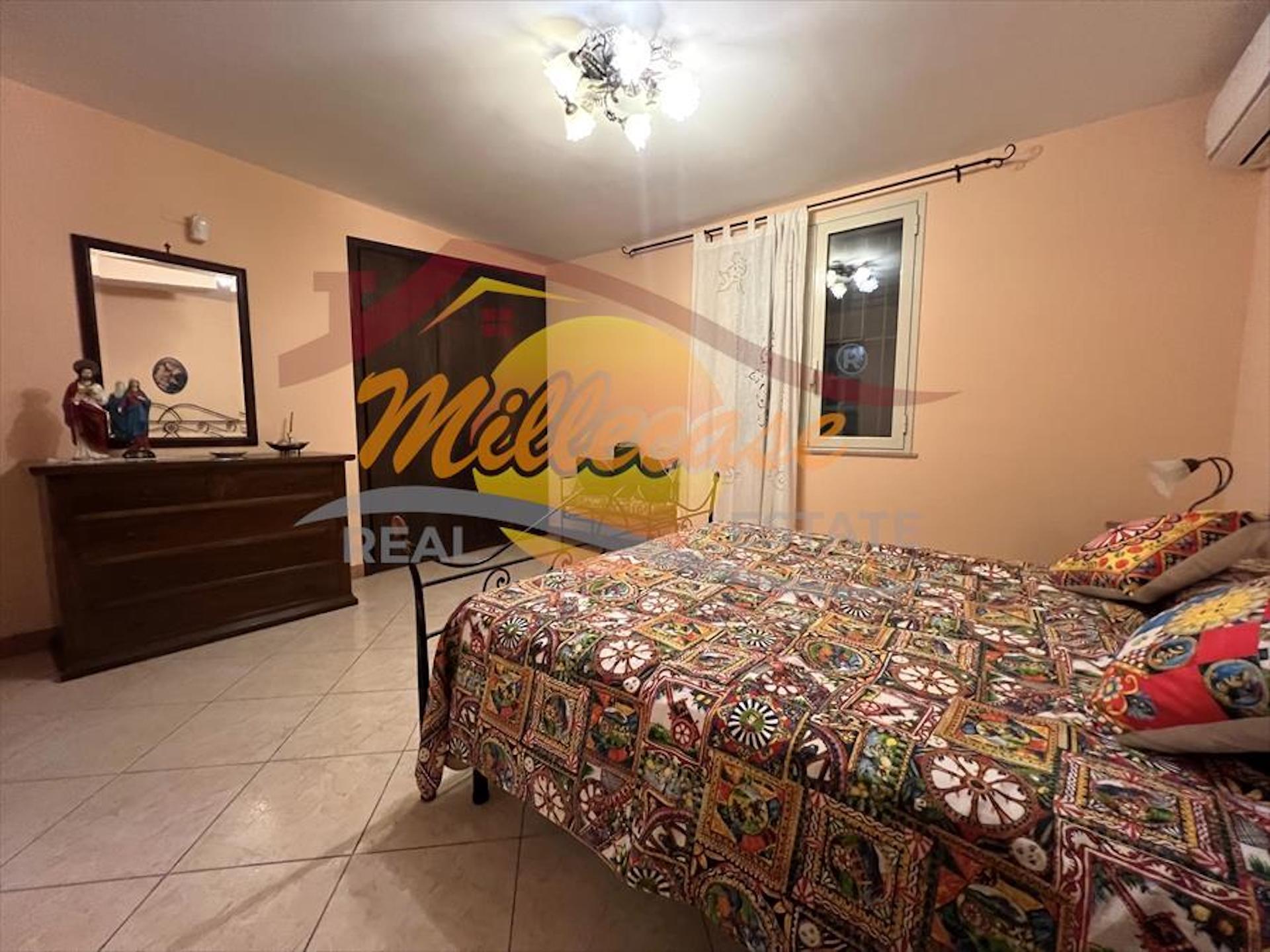 Immagine 15 di Villa in vendita  in Contrada Tenutazza a Siracusa