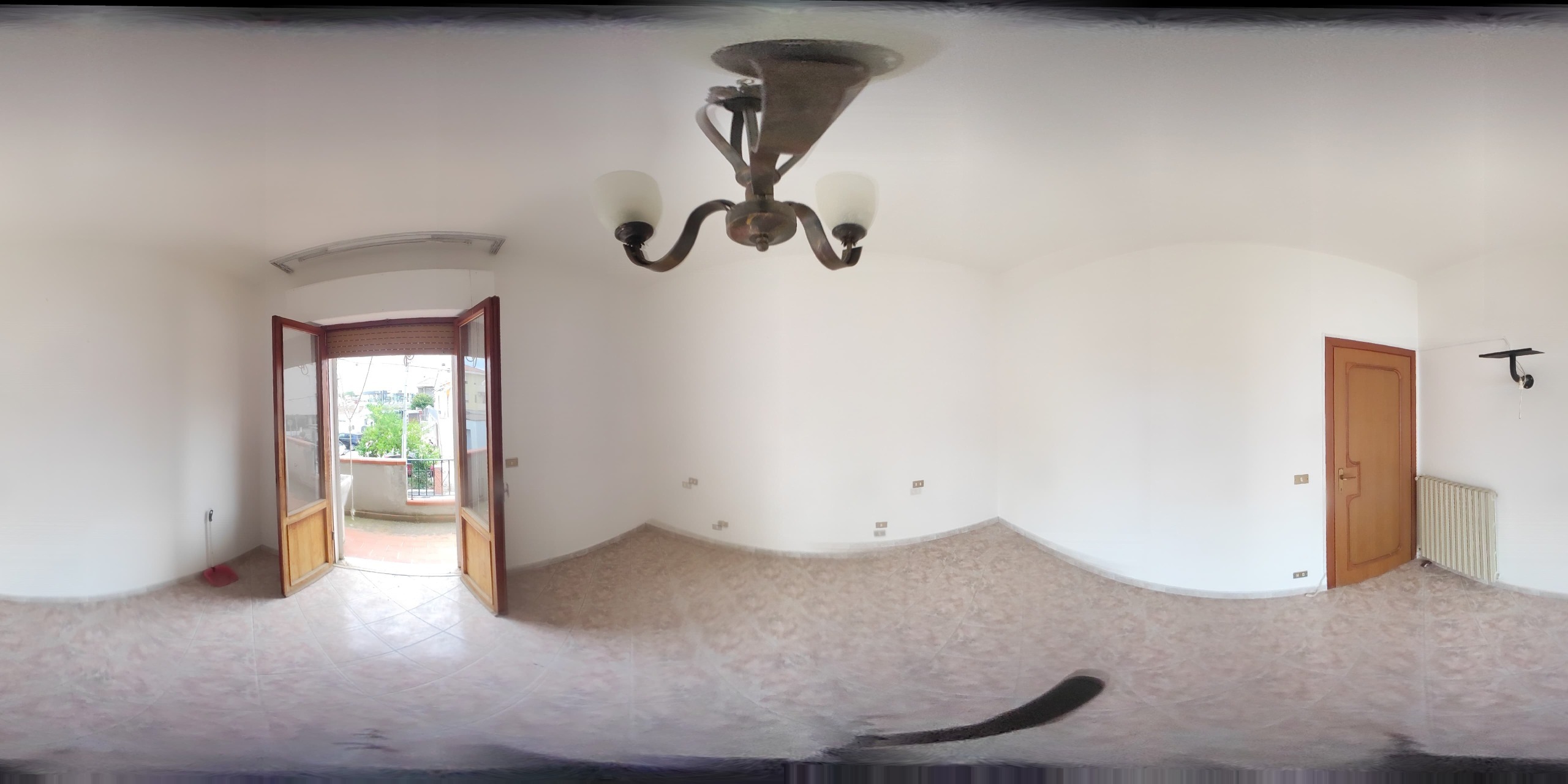 Immagine 33 di Trilocale in vendita  a Pineto