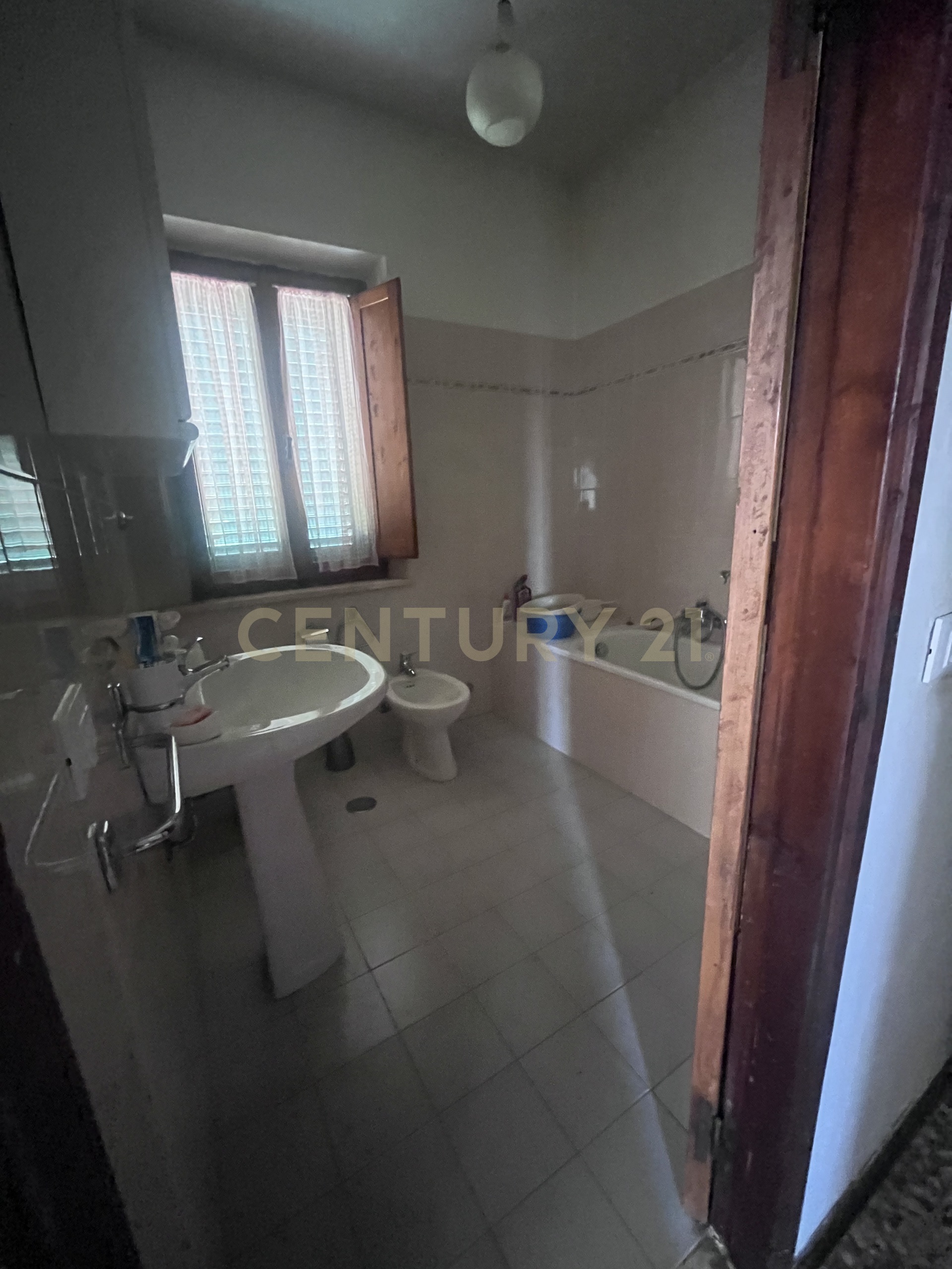 Immagine 17 di Casa bifamiliare in vendita  in Località Poggio Murella 120 a Manciano