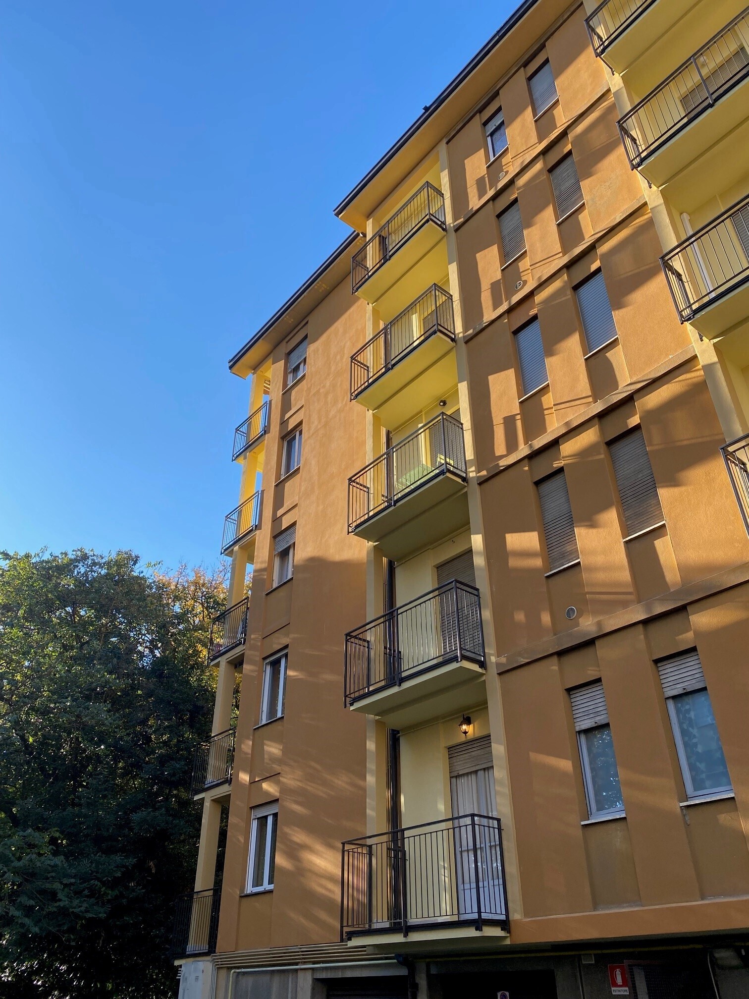 Immagine 2 di Bilocale in affitto  a Como