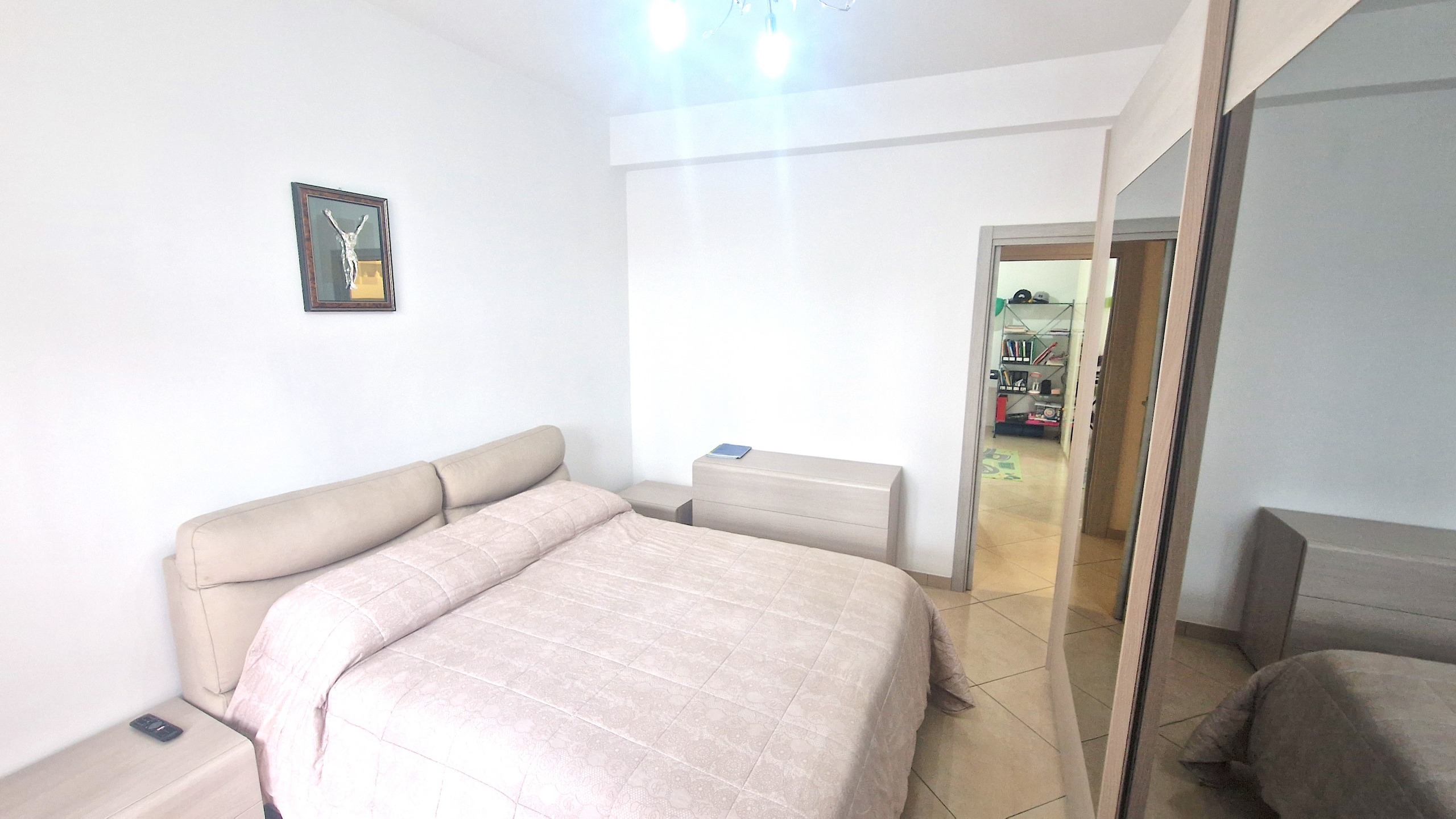 Immagine 26 di Trilocale in vendita  in Piazza Don Luigi Sturzo 4 a Avellino