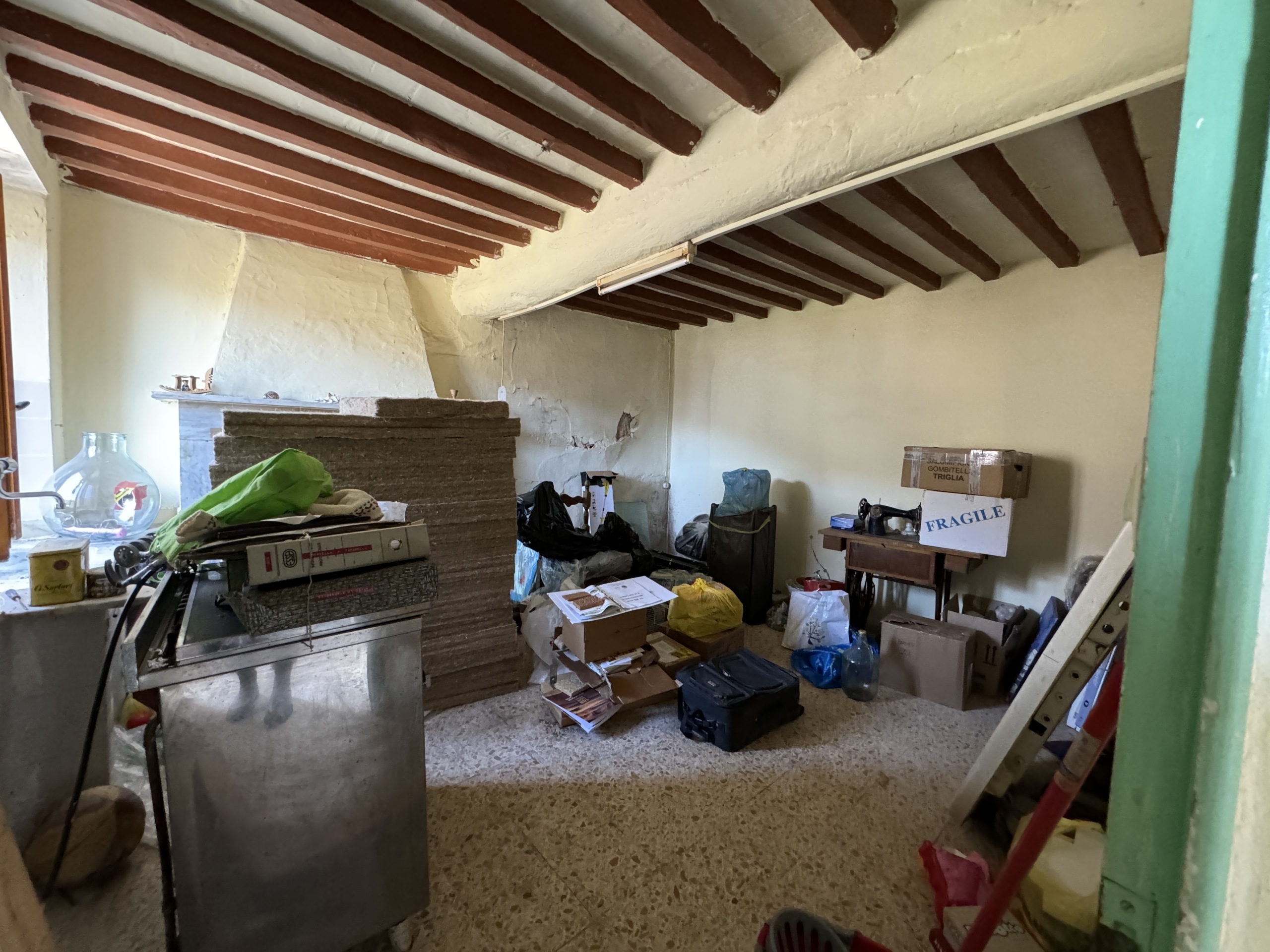 Immagine 6 di Porzione di casa in vendita  a Seravezza