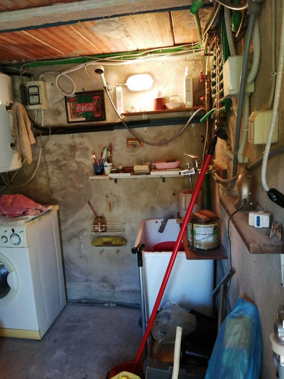 Immagine 14 di Porzione di casa in vendita  a Seravezza