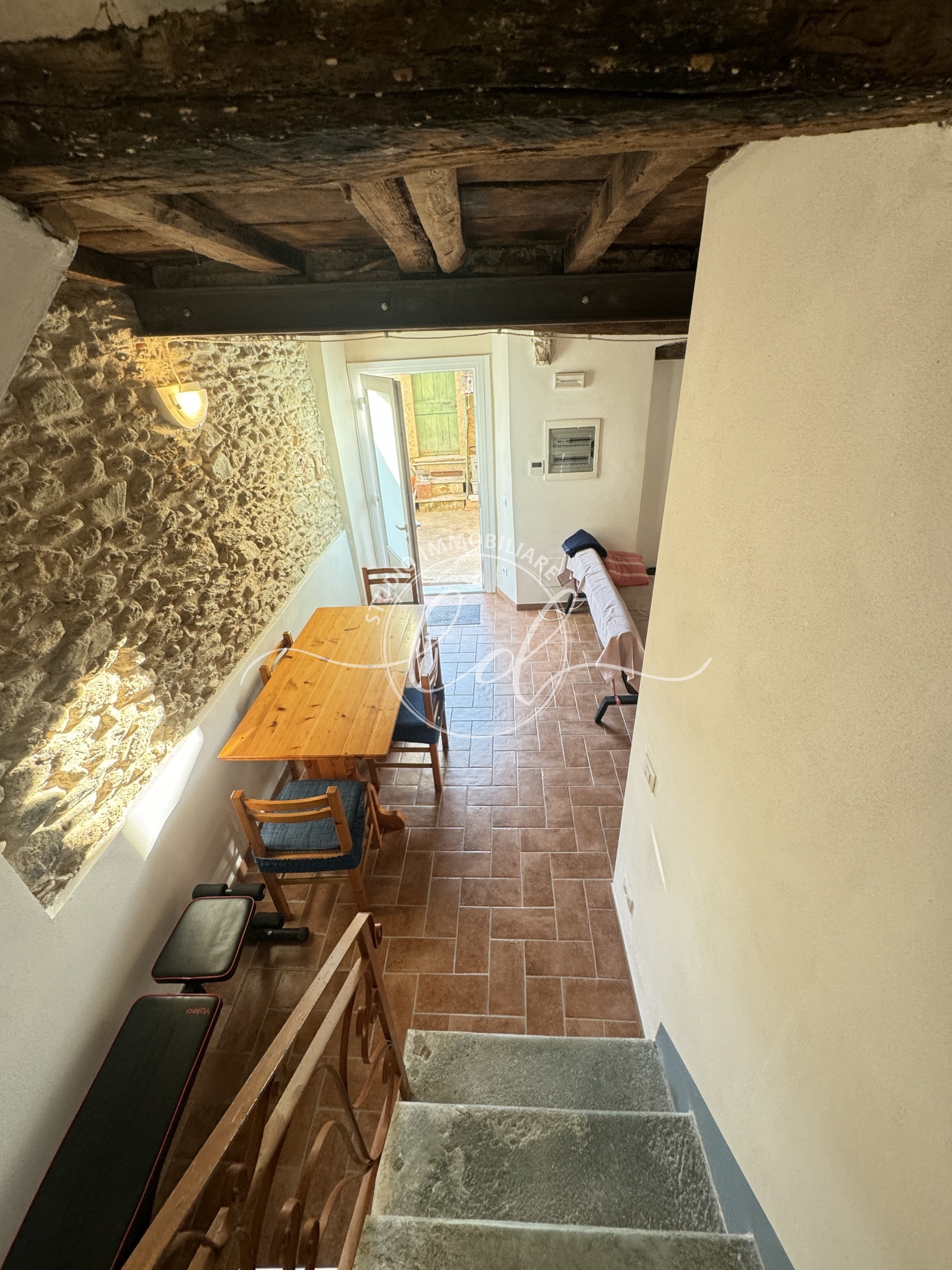 Immagine 34 di Porzione di casa in vendita  a Pietrasanta