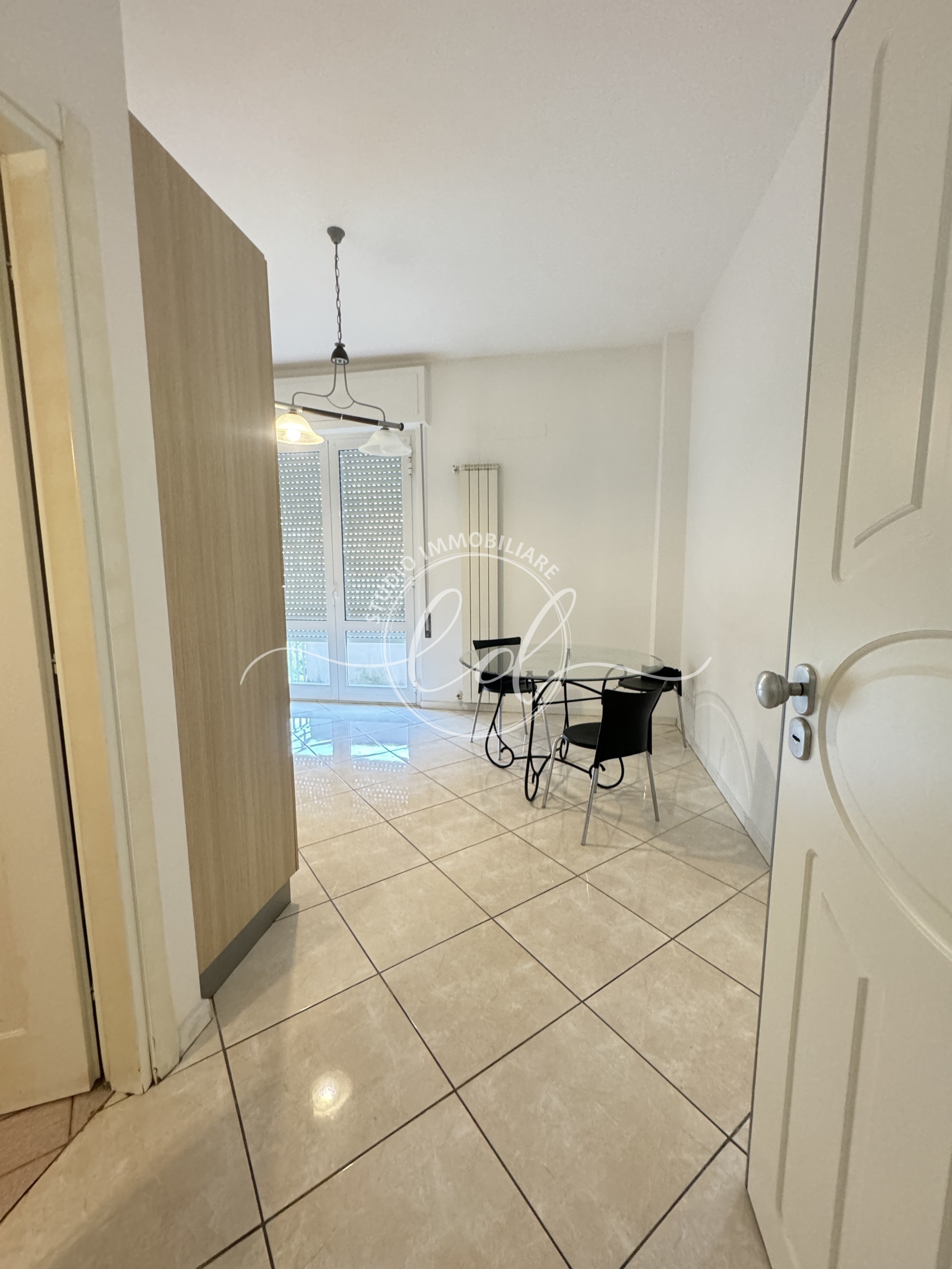 Immagine 4 di Bilocale in vendita  a Pietrasanta