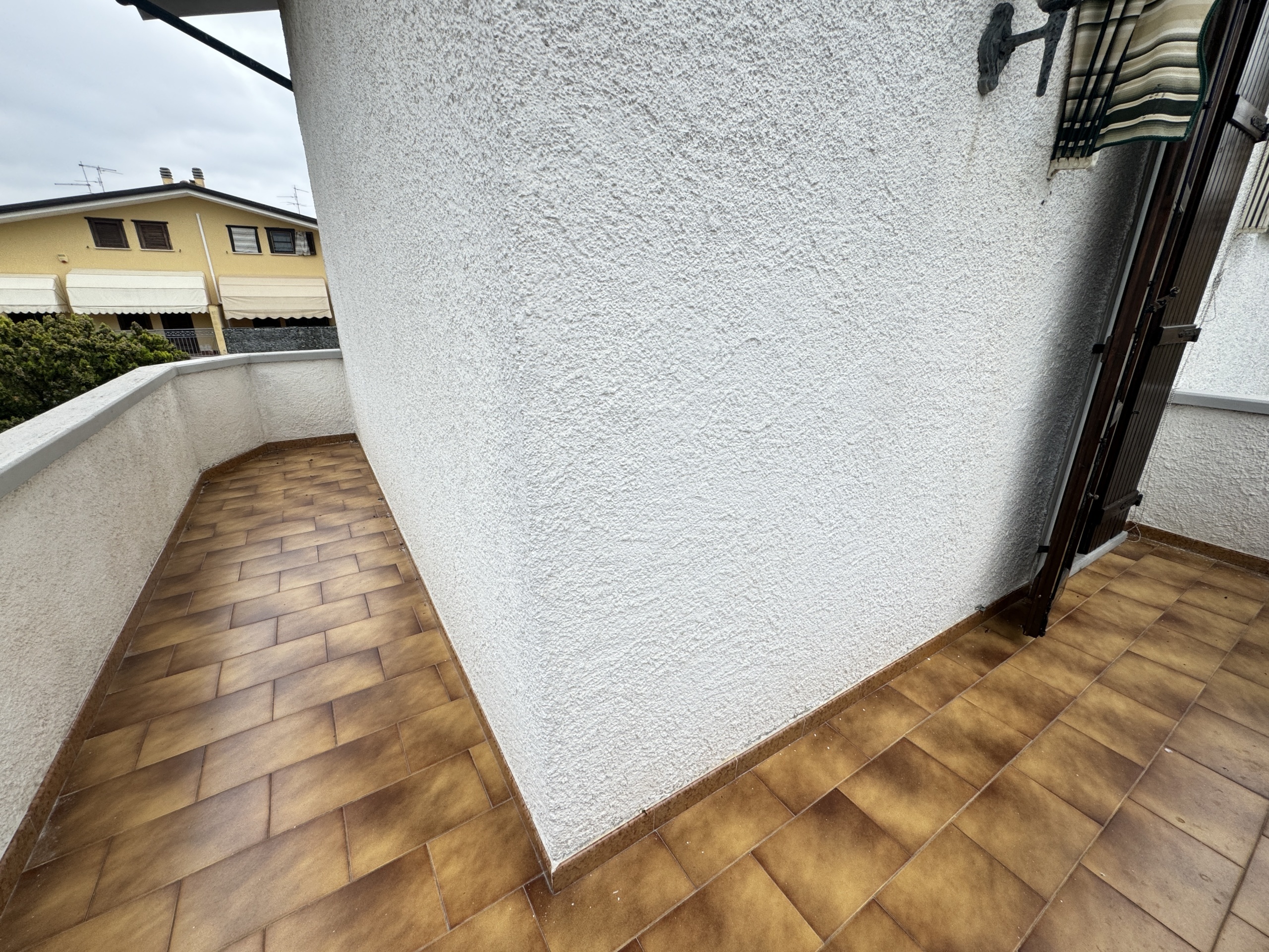 Immagine 43 di Casa indipendente in vendita  a Viareggio