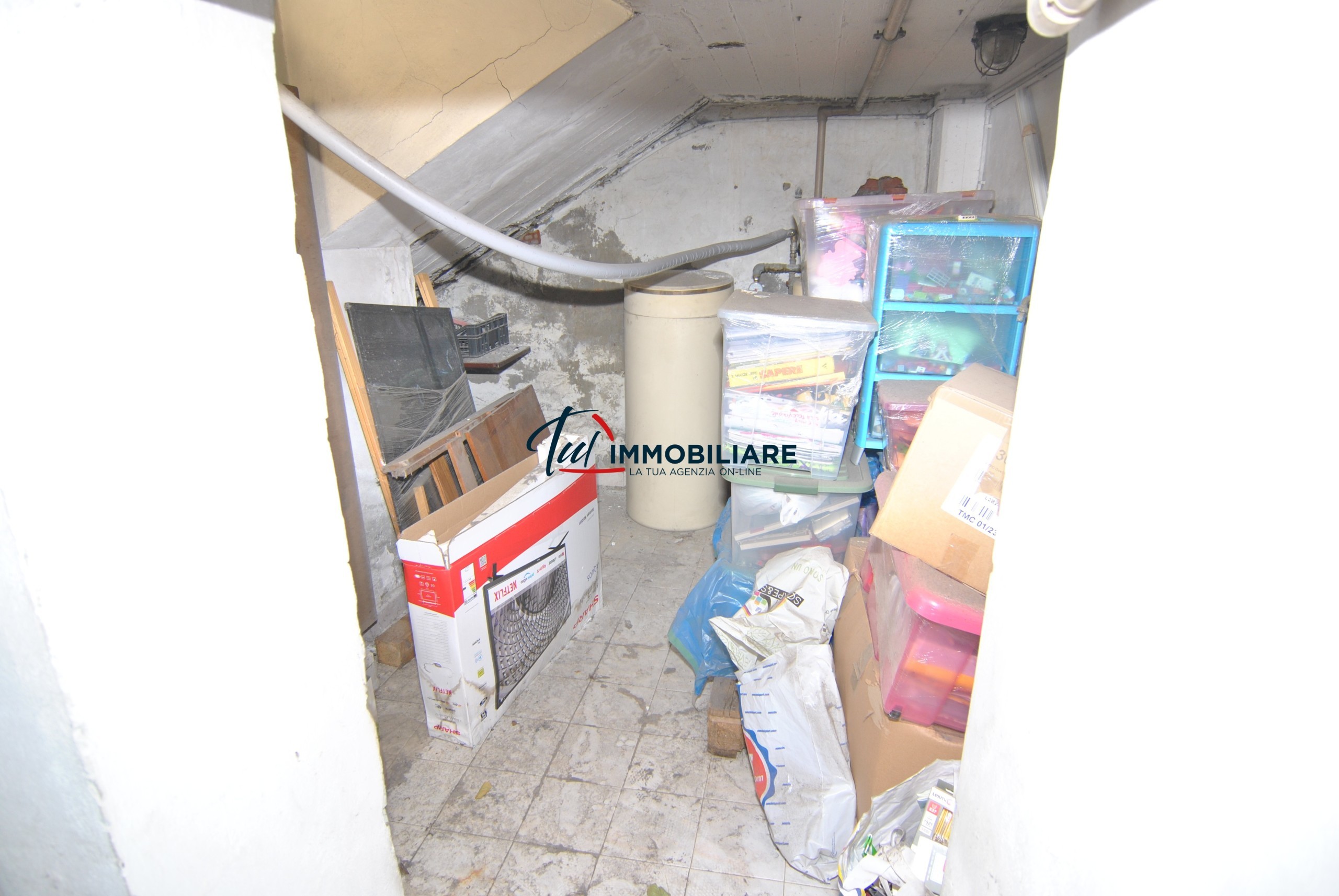 Immagine 25 di Casa bifamiliare in vendita  in Via F. Rontini 10 a Livorno