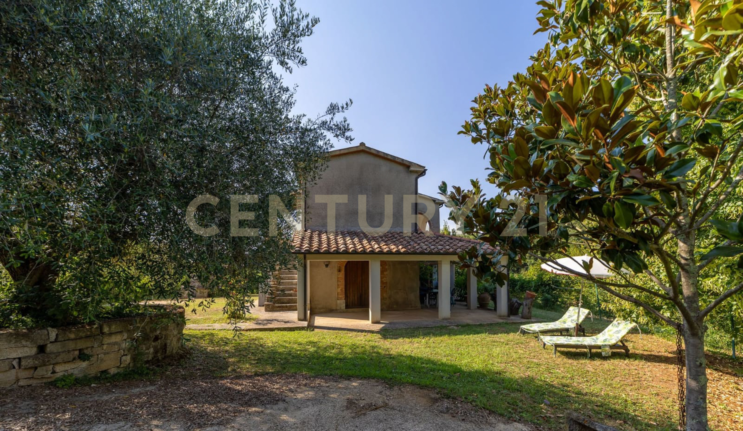 Immagine 35 di Villa in vendita  in localtà poderi di montemerano snc a Manciano