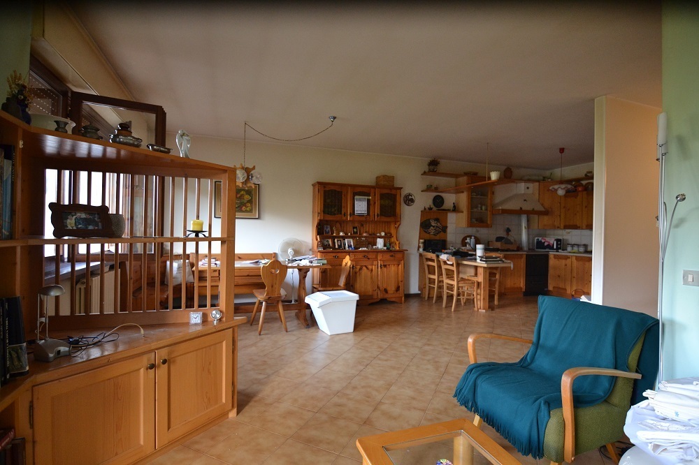 Immagine 1 di Villetta a schiera in vendita  in Via Giacomo Roberti 9 a Trento