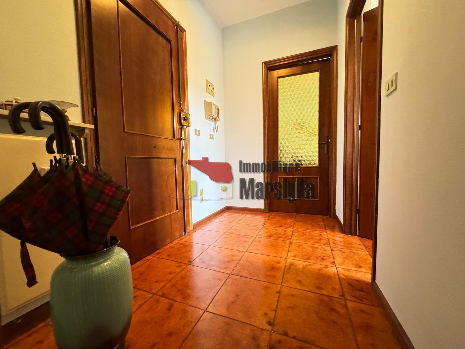 Immagine 6 di Bilocale in vendita  in Strada Privata Vallarino 92 a San Remo