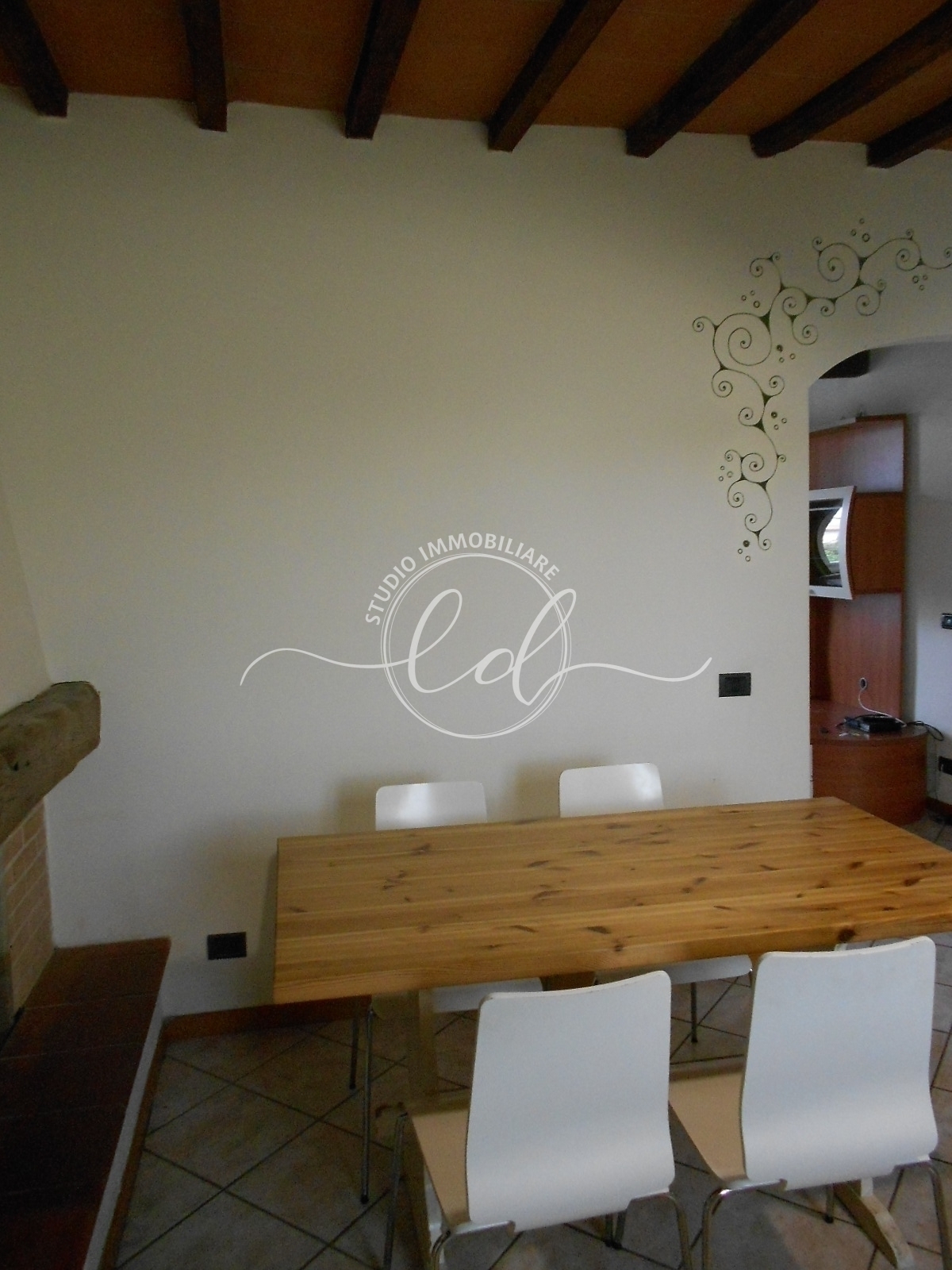 Immagine 11 di Quadrilocale in vendita  a Seravezza