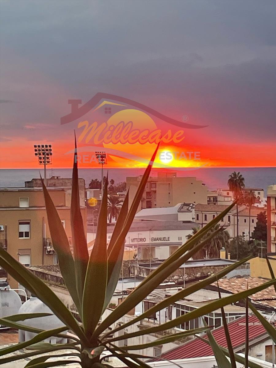 Immagine 2 di Trilocale in vendita  in VIA ISONZO a Siracusa