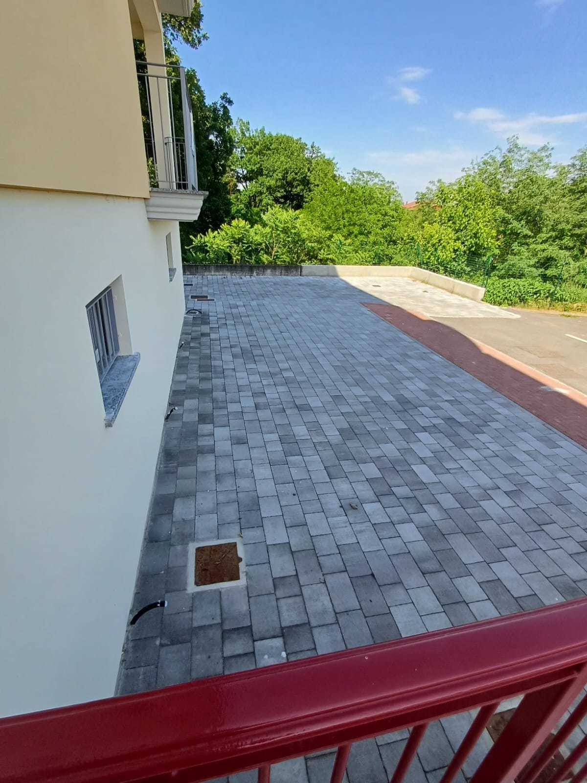 Immagine 7 di Trilocale in vendita  a Medesano