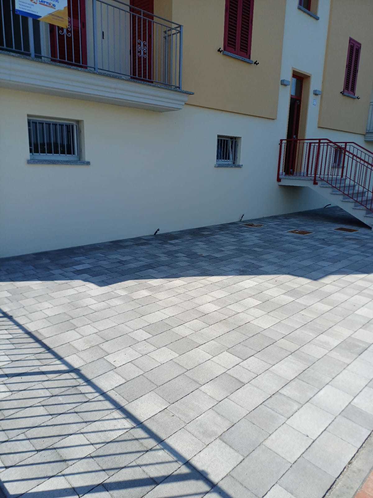 Immagine 6 di Trilocale in vendita  a Medesano