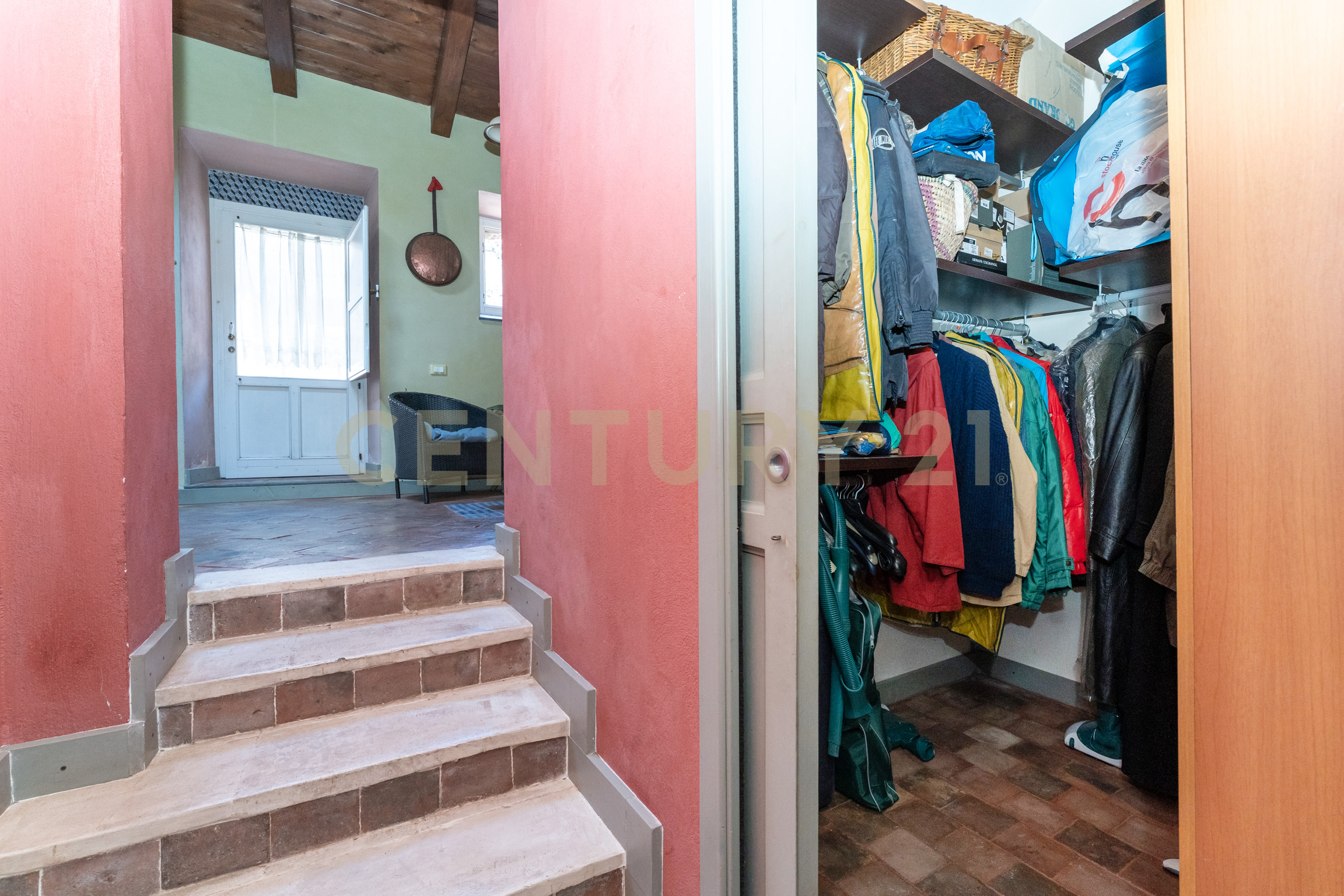 Immagine 15 di Villa in vendita  in Via Calvario 43 a Mascalucia