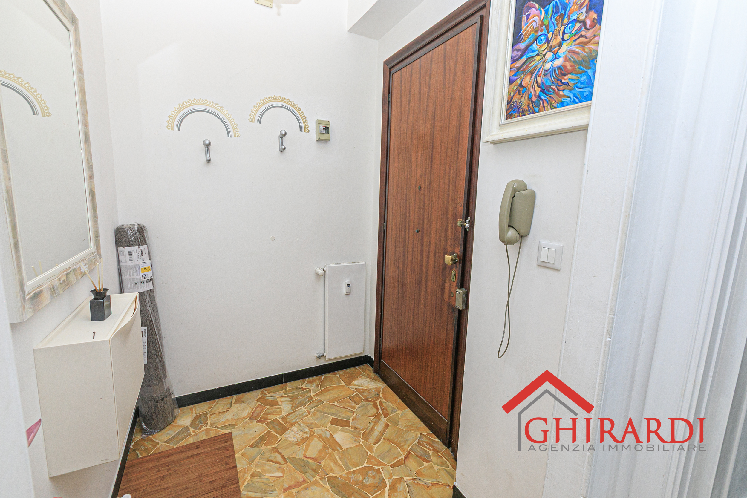 Immagine 4 di Bilocale in affitto  in VIA GIULIO TANINI 47F a Genova