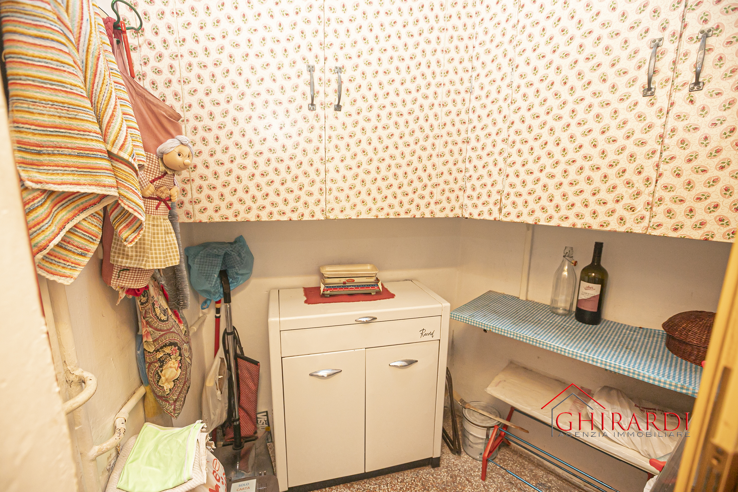 Immagine 27 di Quadrilocale in affitto  in SALITA CAMPASSO SAN NICOLA 56 a Genova