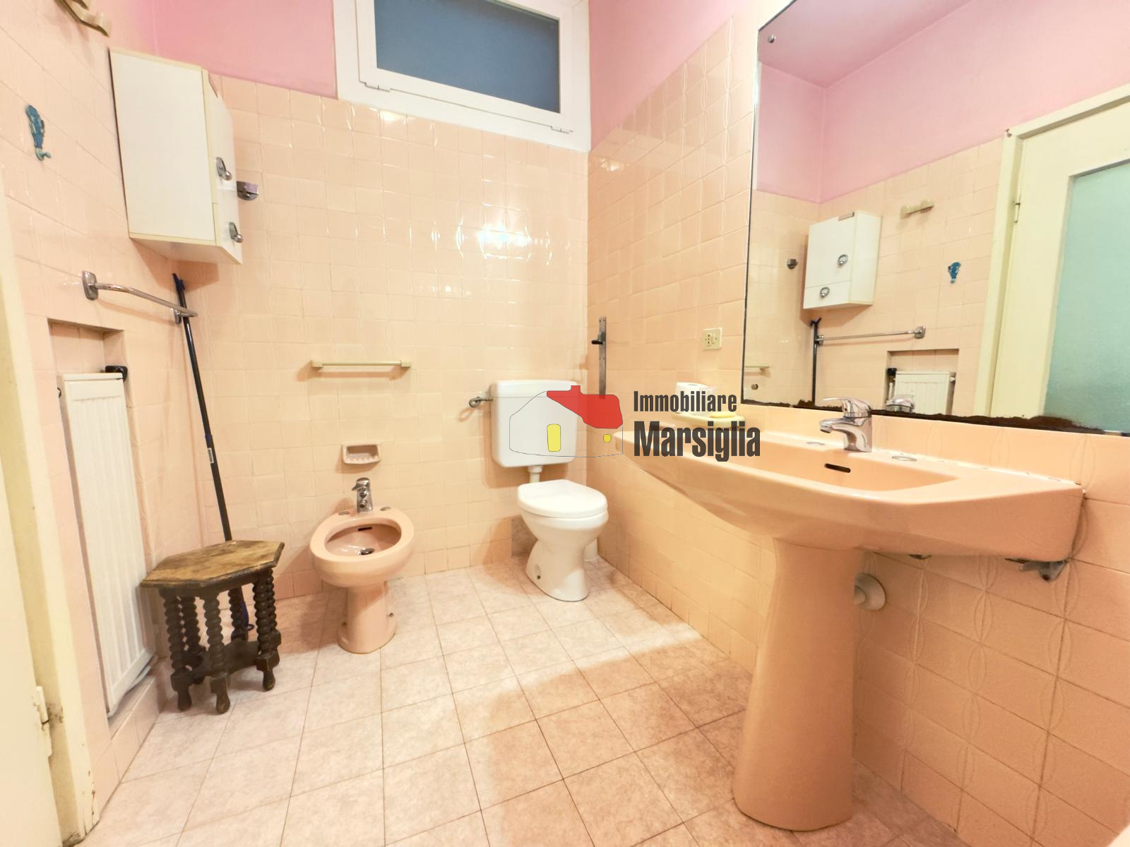 Immagine 18 di Quadrilocale in vendita  in Via Legnano 8 a San Remo