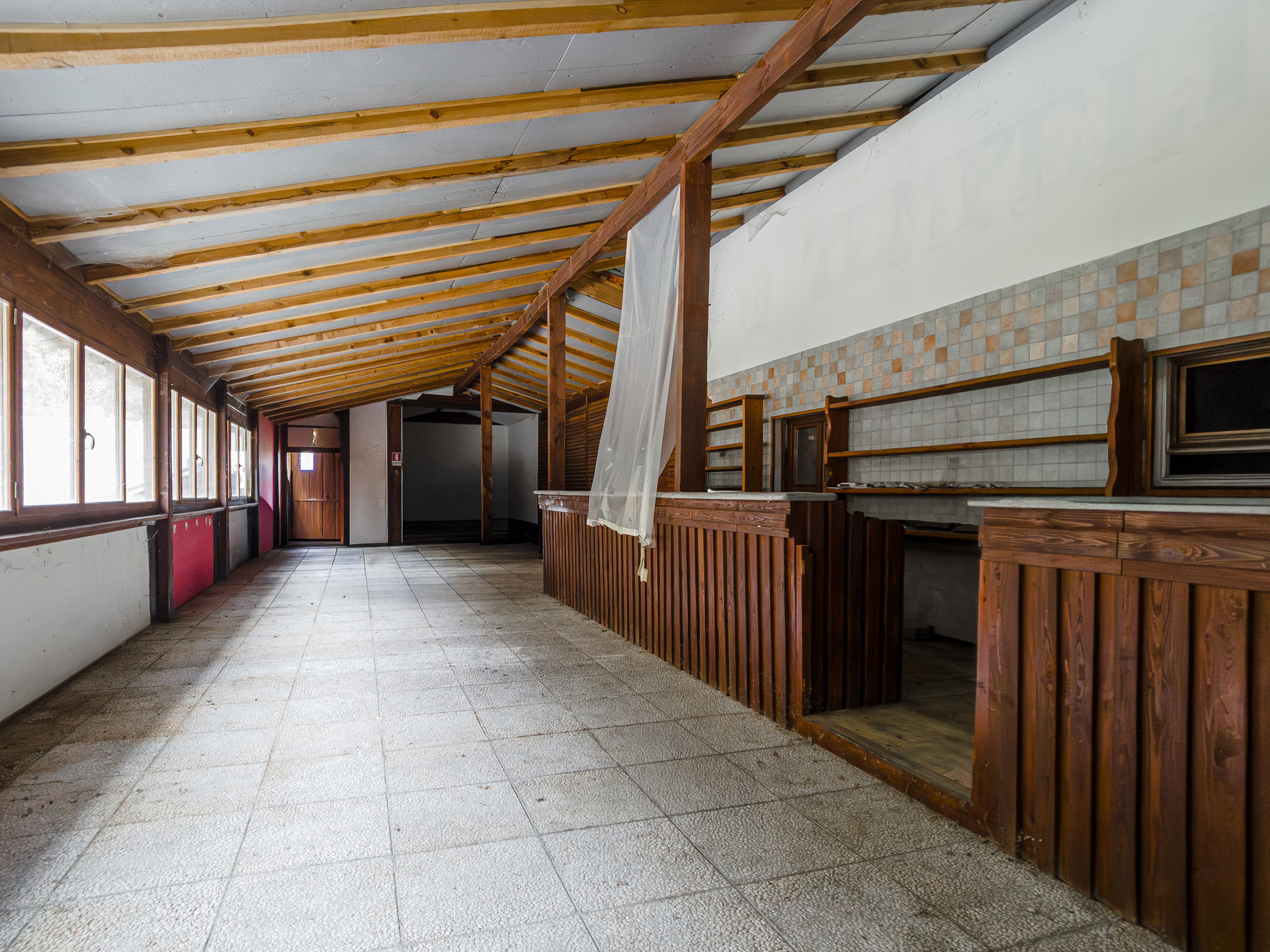 Immagine 31 di Bar / Ristorante in vendita  in Via Losa a Pessinetto