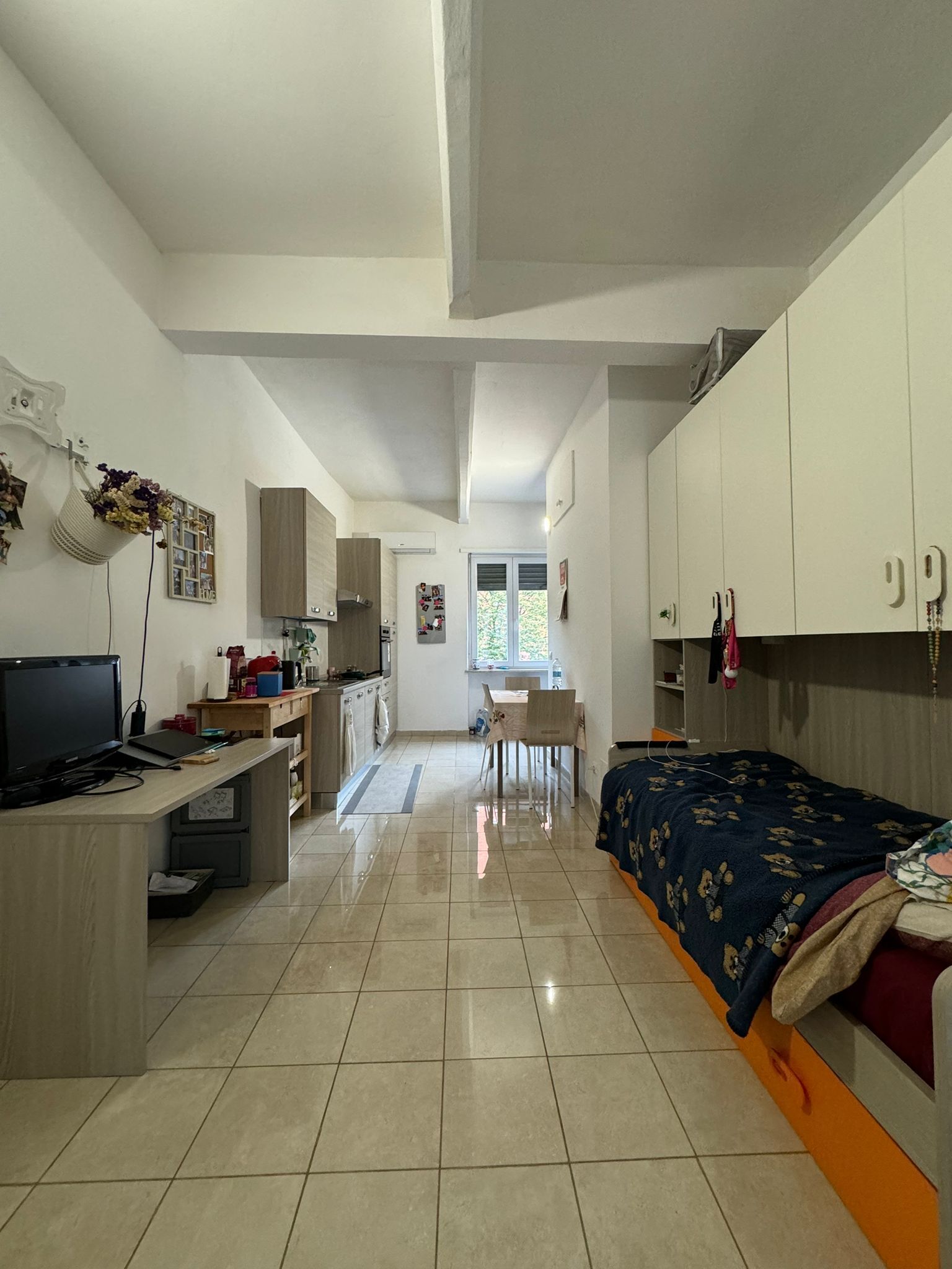 Immagine 25 di Palazzo in vendita  a Torino