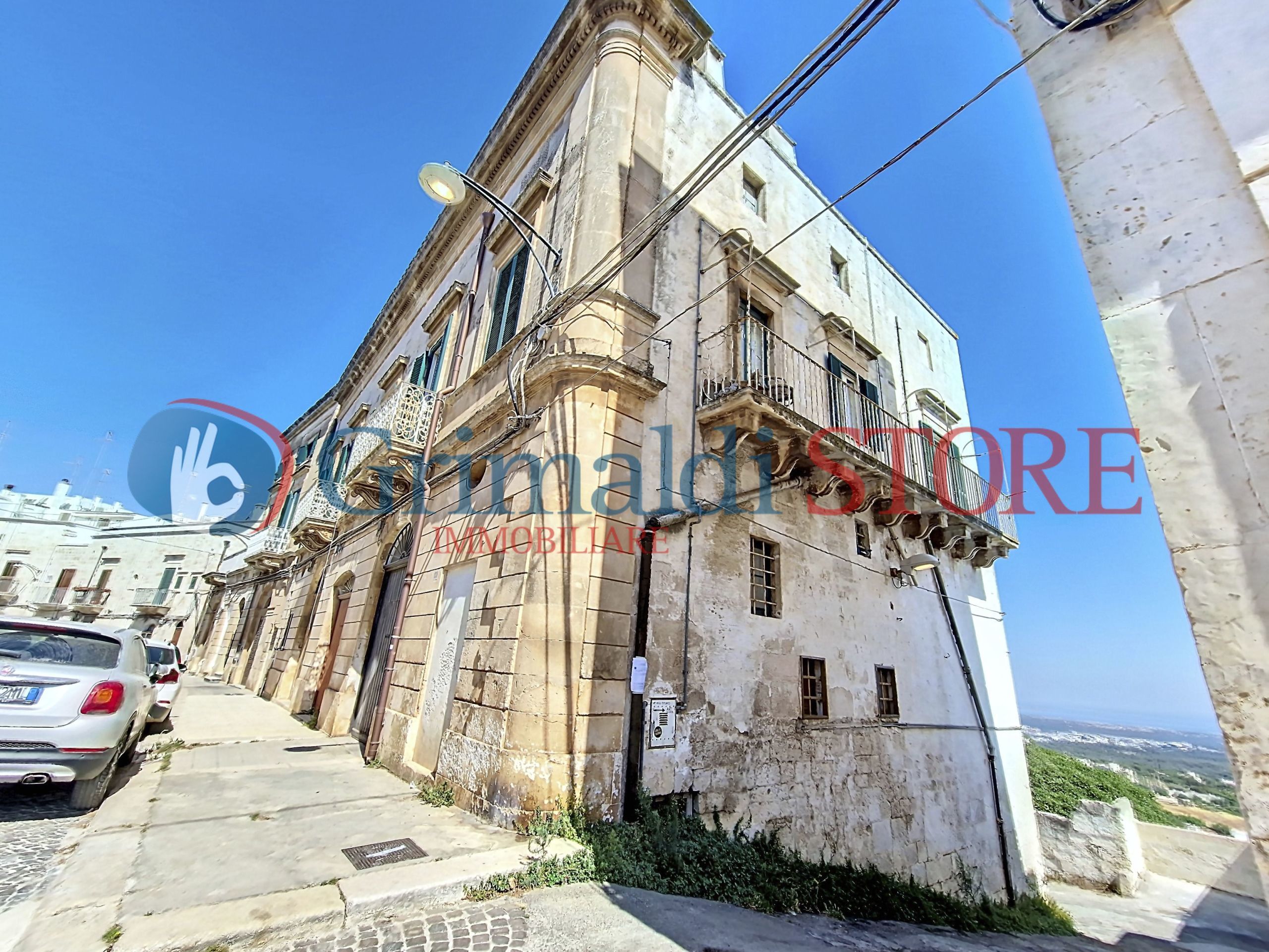 Immagine 4 di Casa indipendente in vendita  a Ostuni