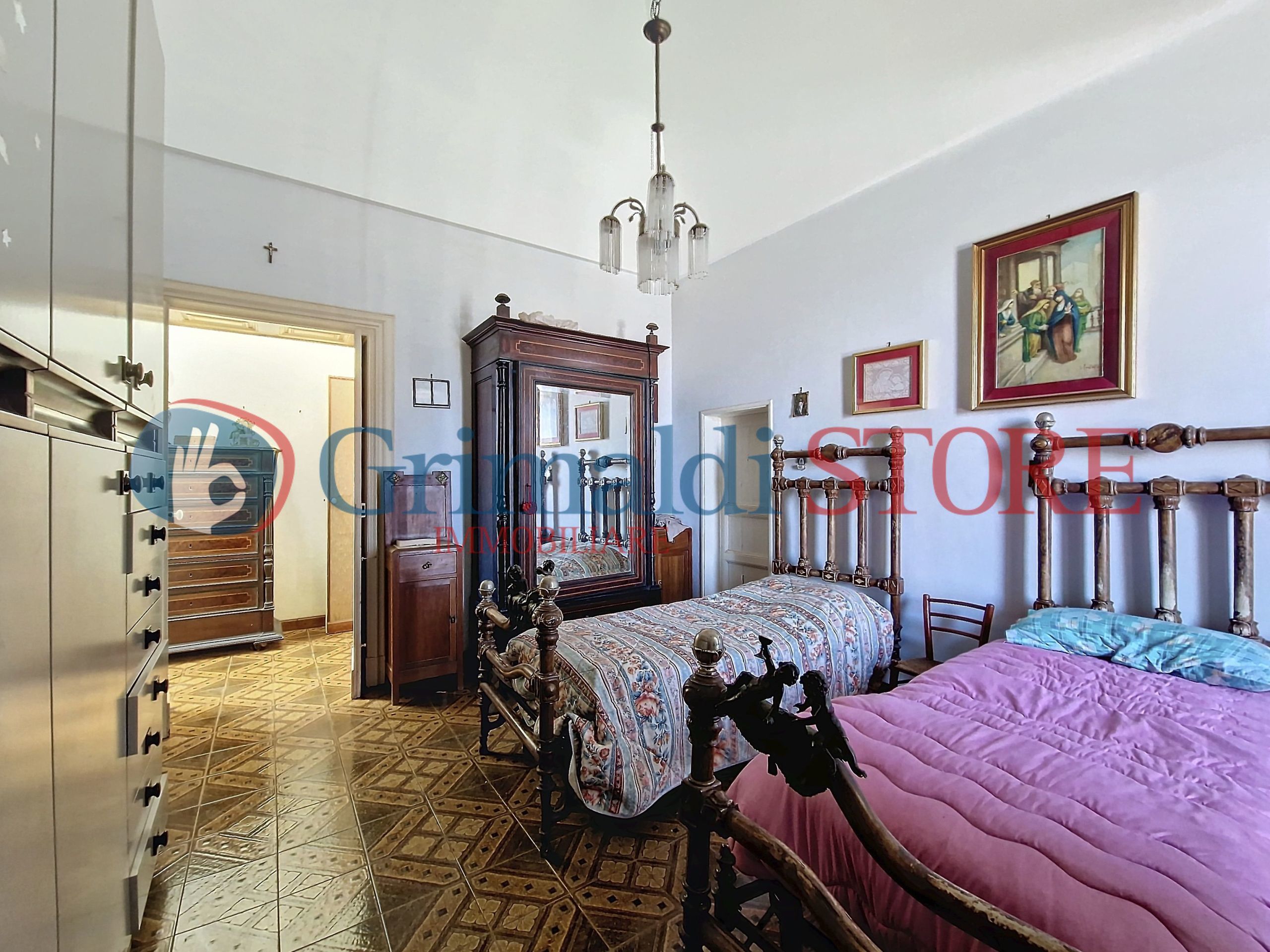 Immagine 19 di Casa indipendente in vendita  a Ostuni