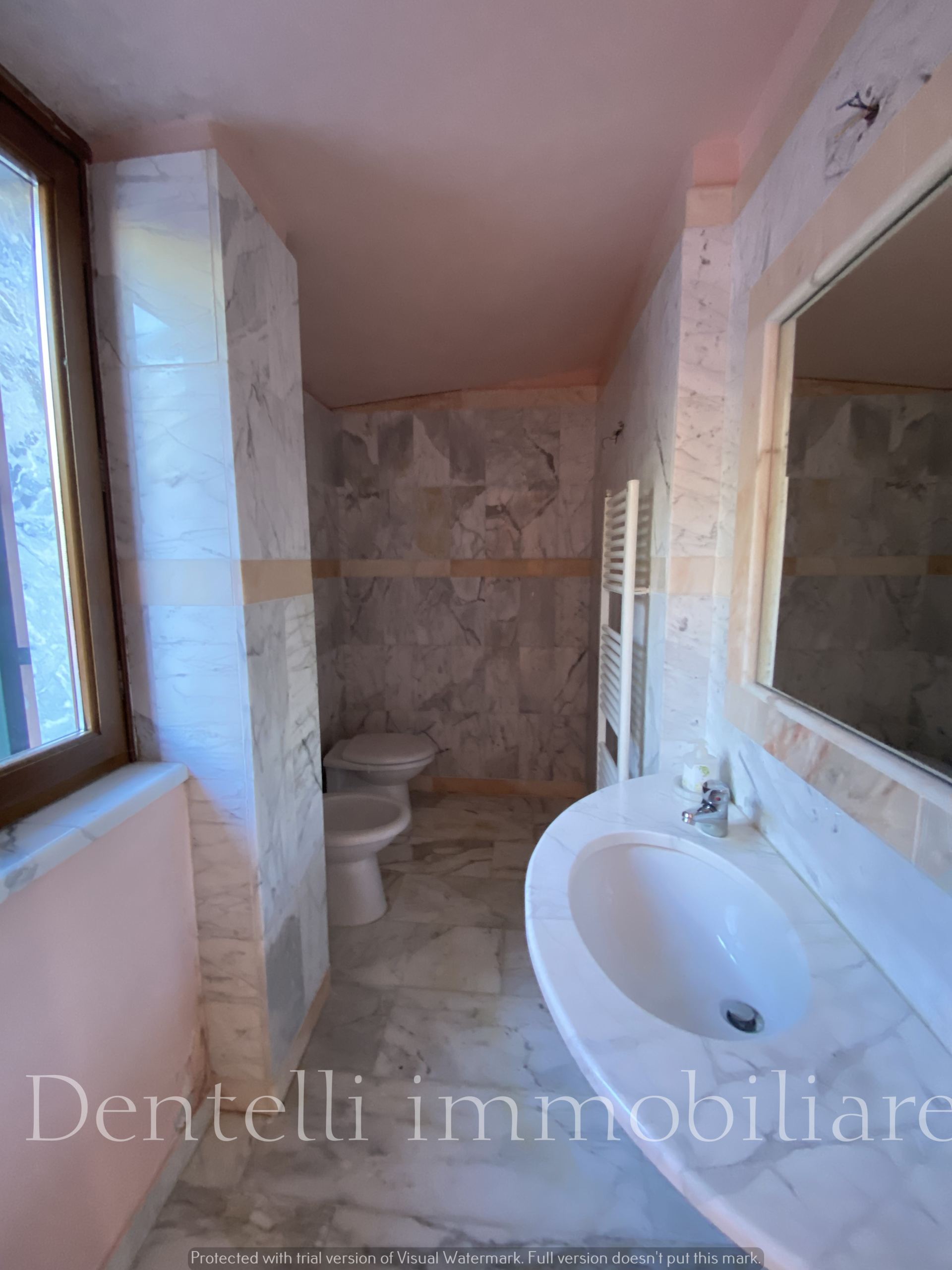 Immagine 9 di Terratetto in vendita  a Sarzana