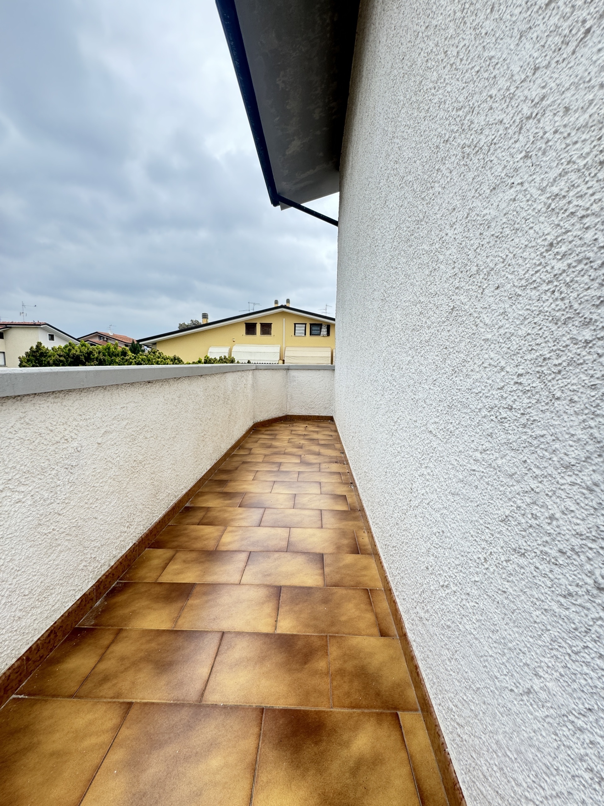 Immagine 41 di Casa indipendente in vendita  a Viareggio