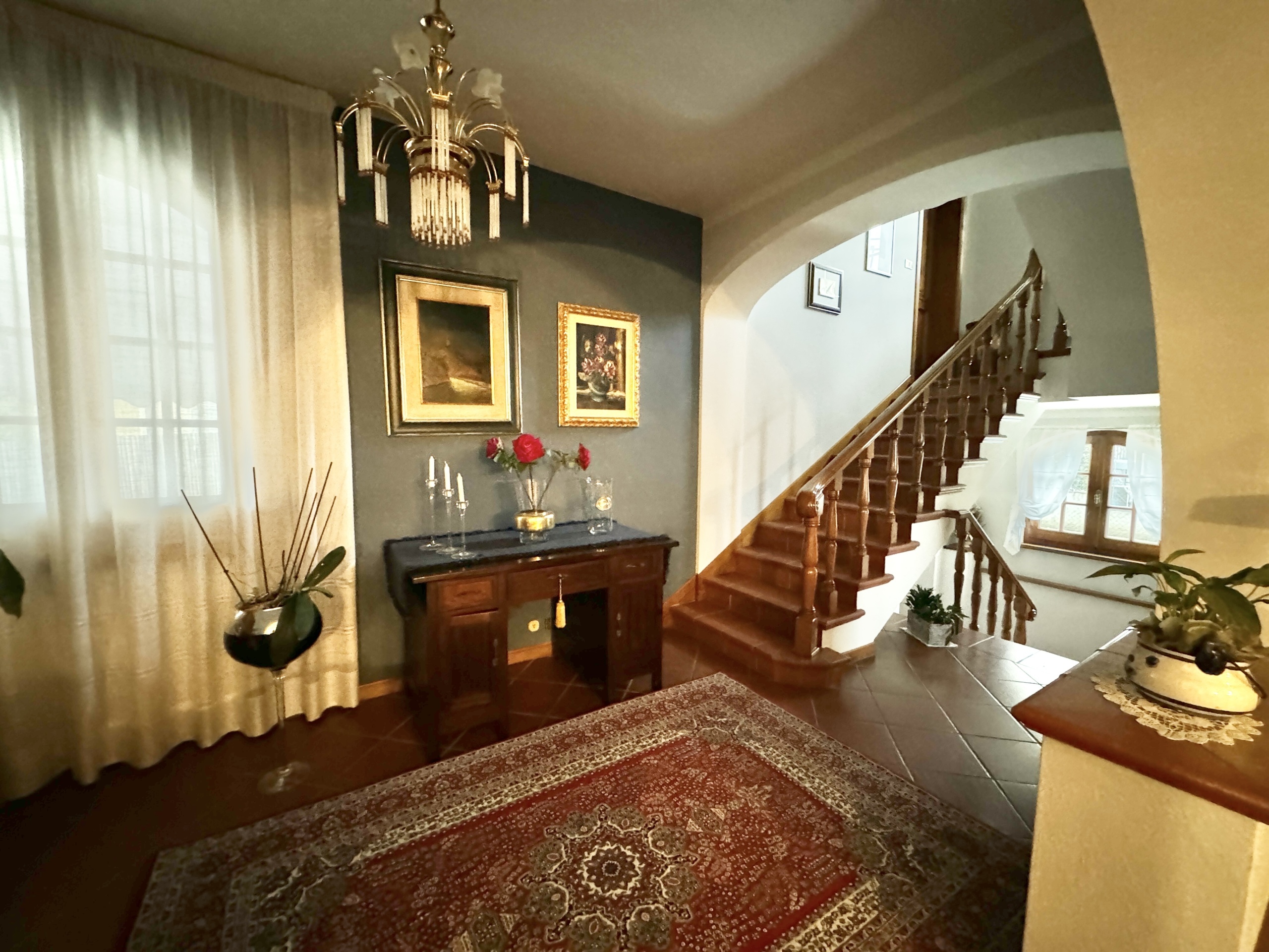 Immagine 15 di Villa in affitto  a Pietrasanta