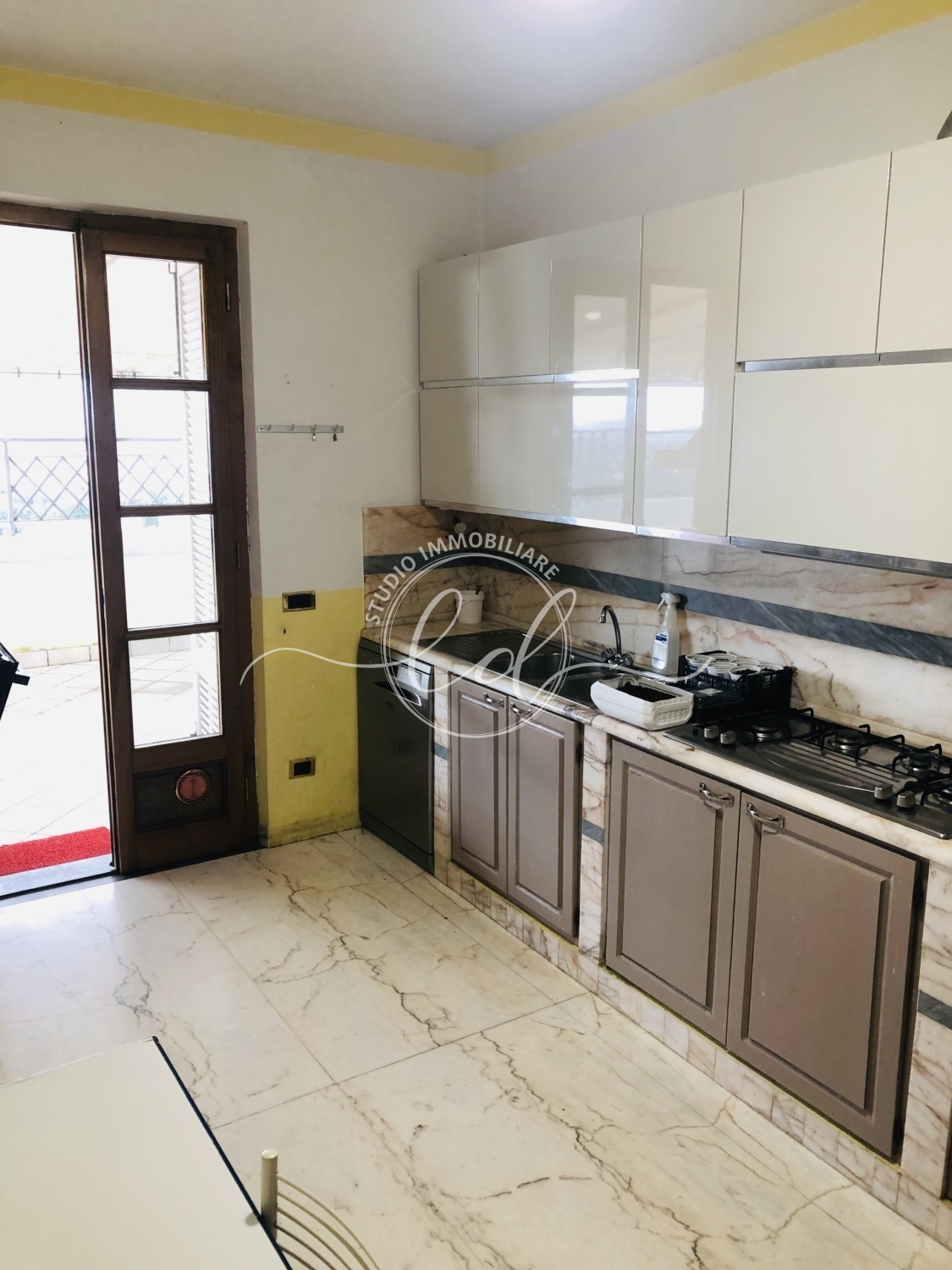 Immagine 6 di Attico in vendita  a Seravezza