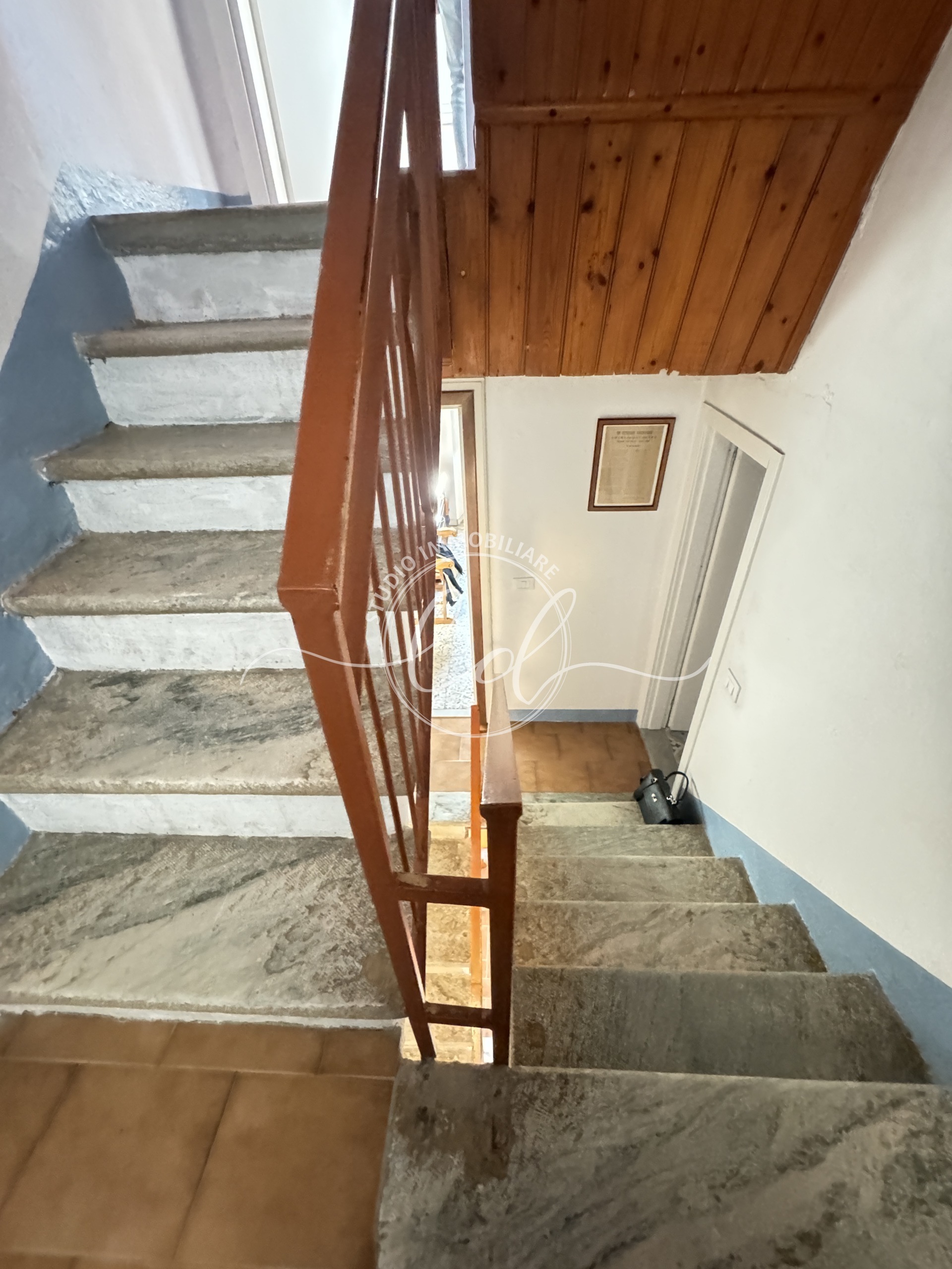 Immagine 24 di Porzione di casa in vendita  a Pietrasanta